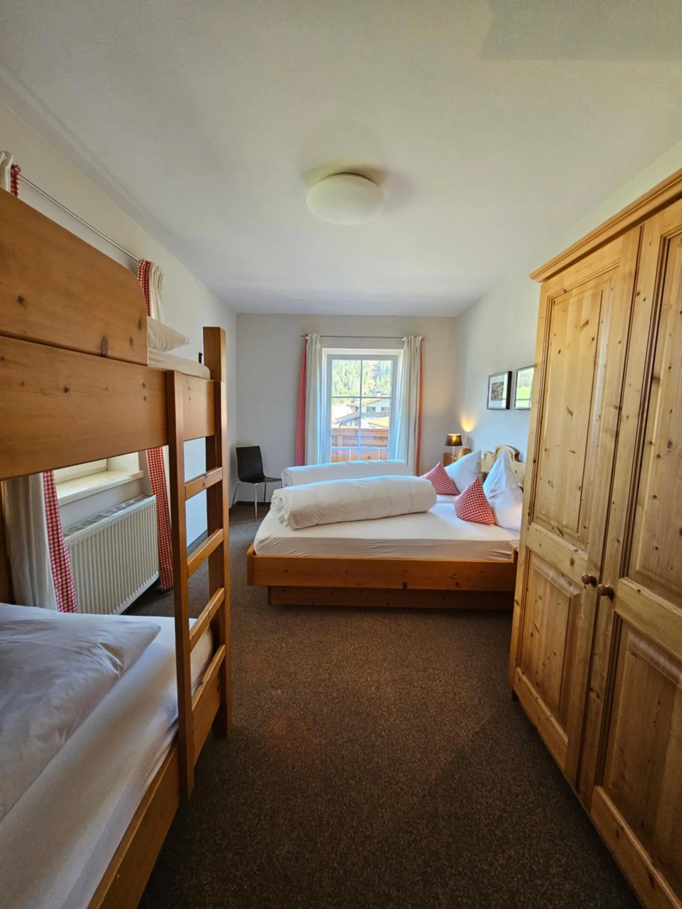 Bed in Aparthotel Stadler