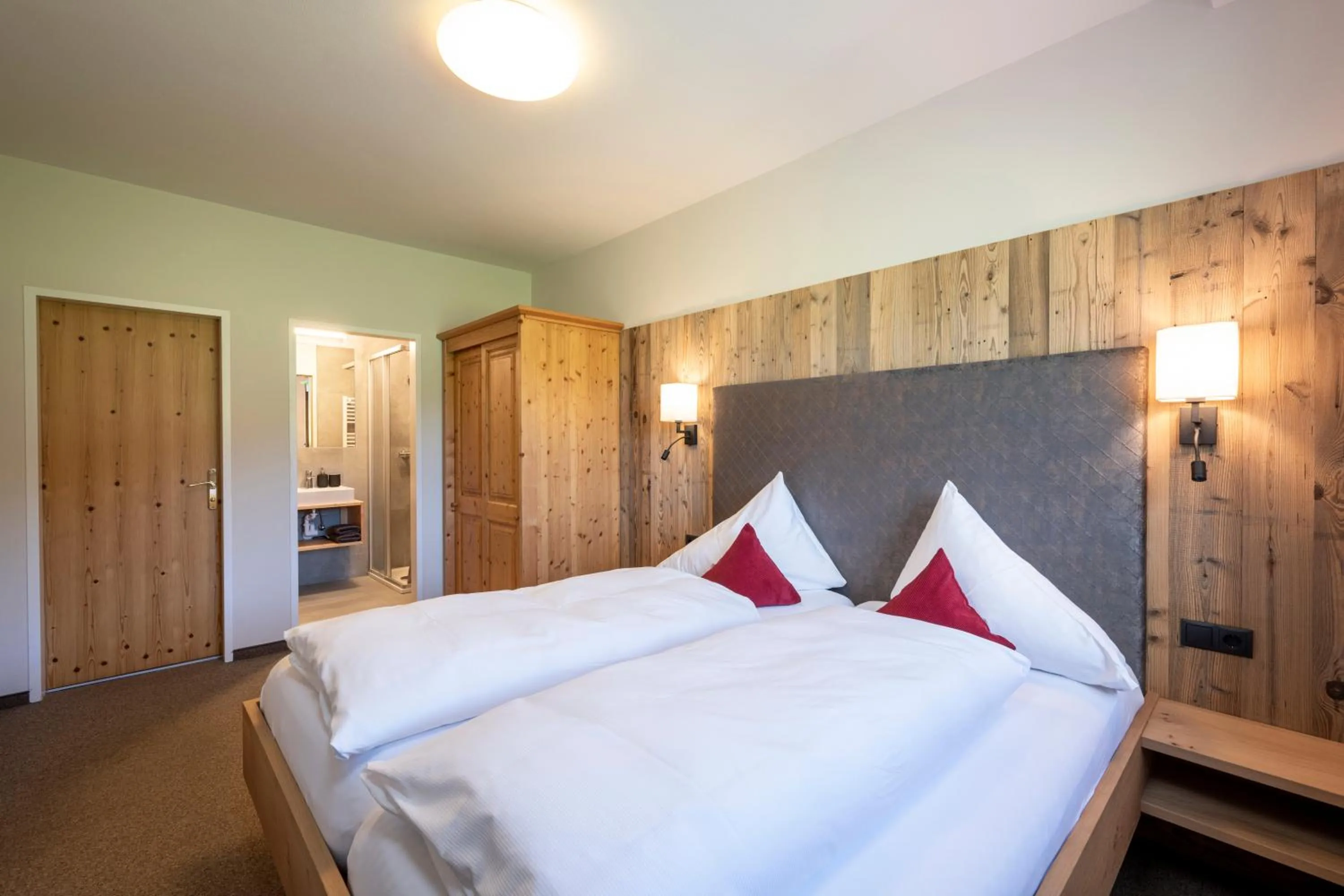 Bed in Aparthotel Stadler