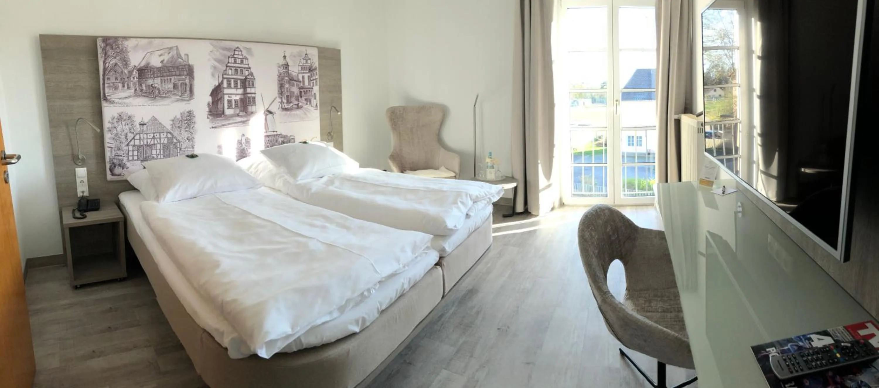 Photo of the whole room in Hotel Deutsches Haus