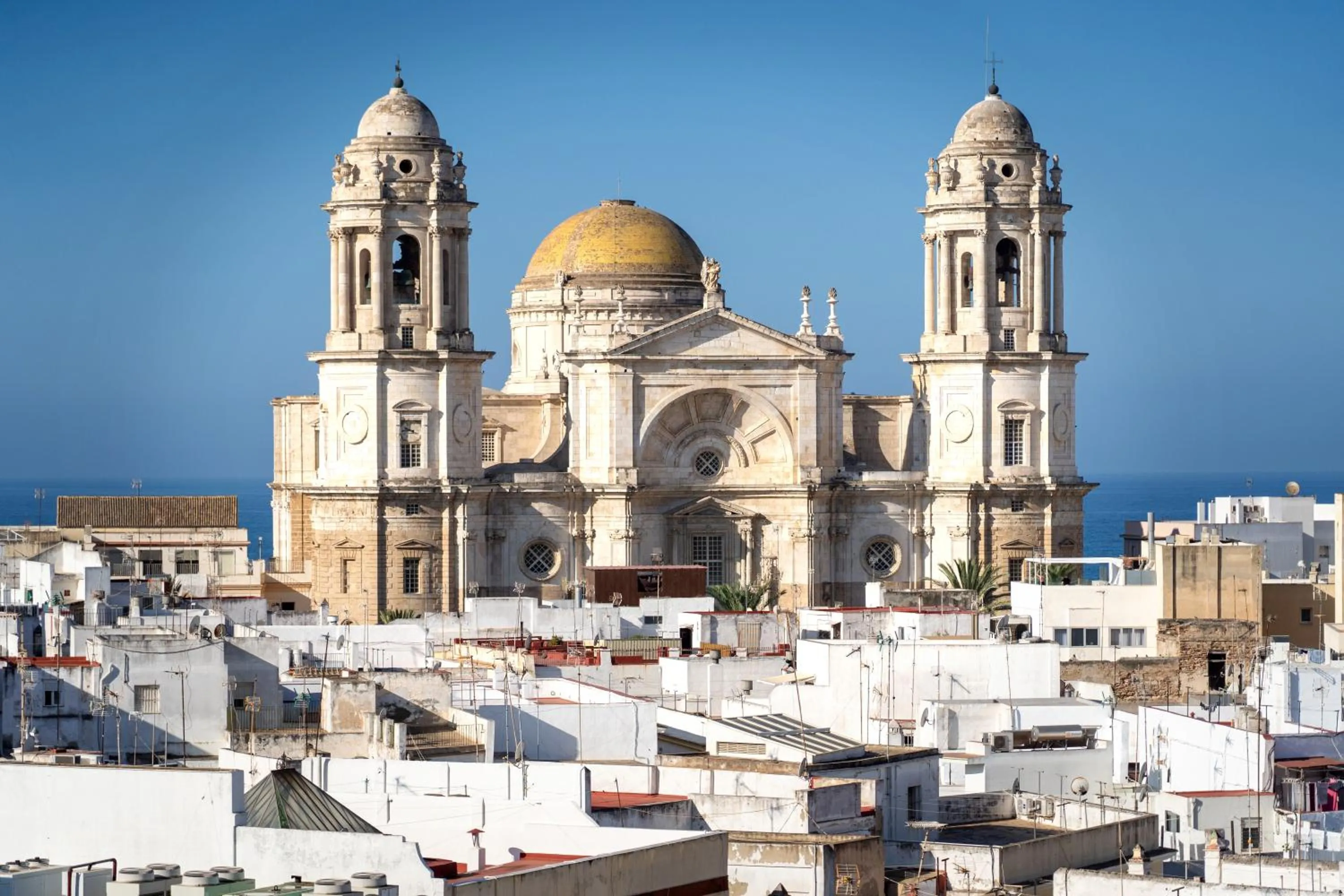 City view in Plaza Mina Suites - Adults Recommended by Luxury Suites Cadiz