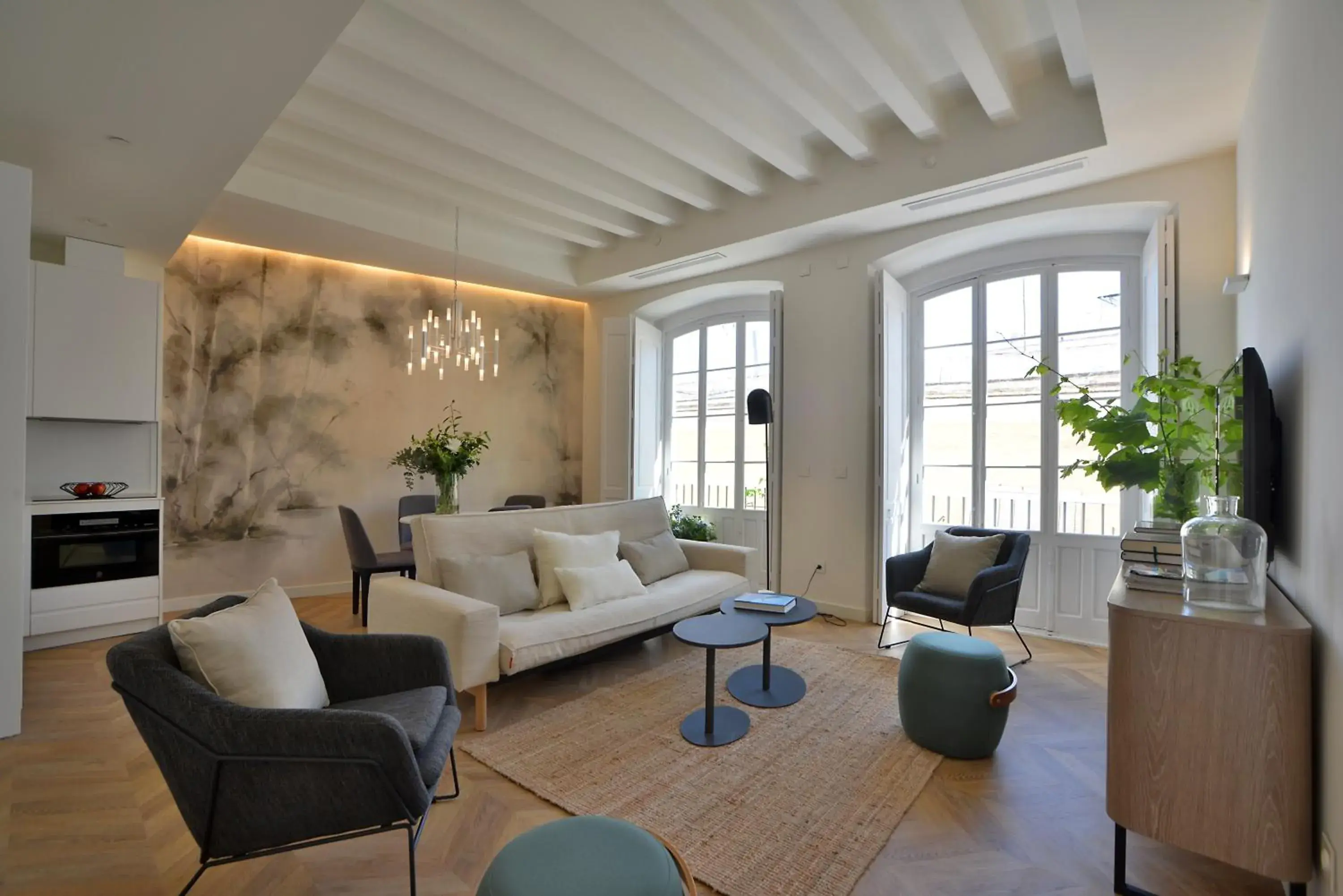 Living room in Plaza Mina Suites - Adults Recommended by Luxury Suites Cadiz Living room in Plaza Mina Suites - Adults Recommended by Luxury Suites Cadiz