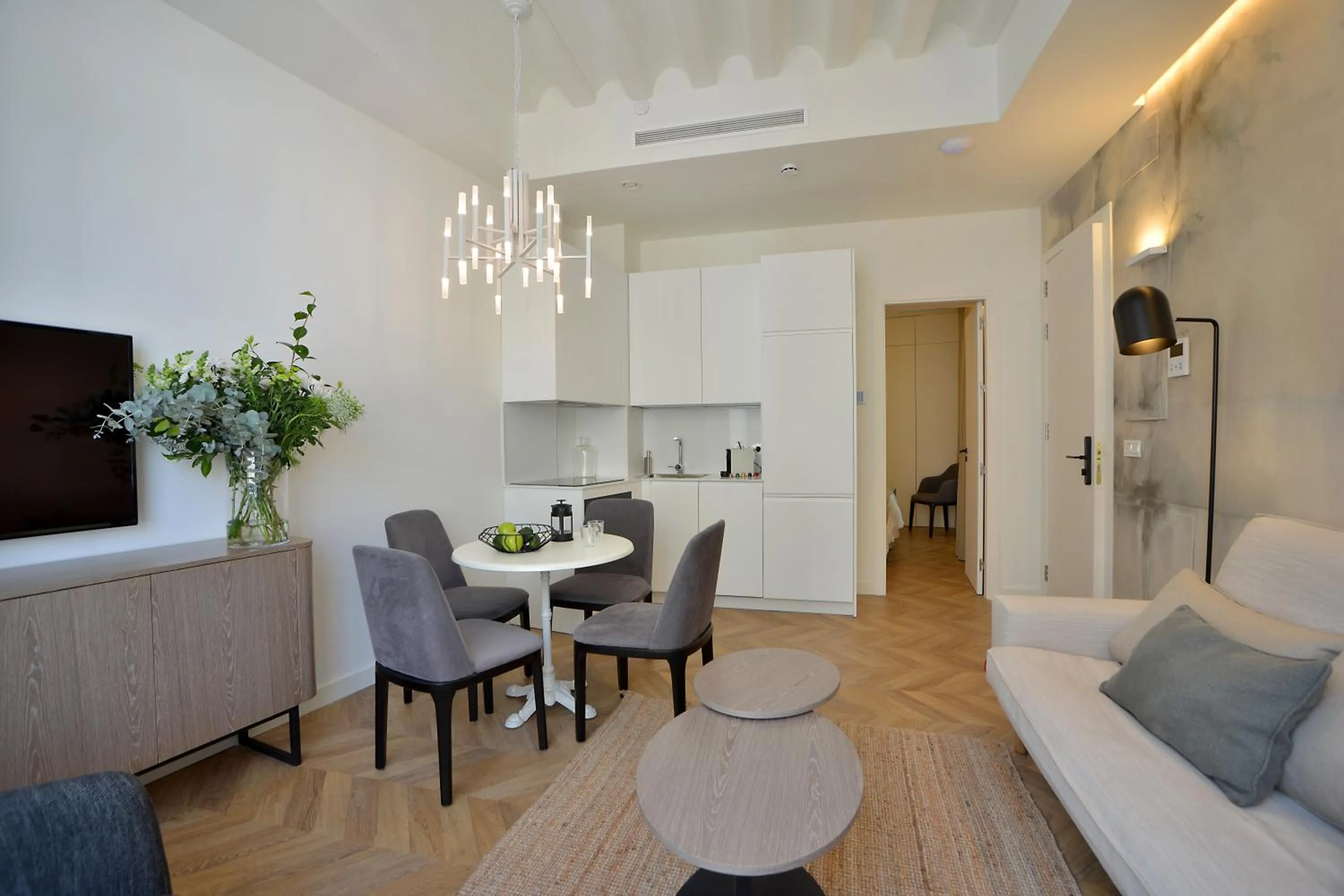 Living room in Plaza Mina Suites - Adults Recommended by Luxury Suites Cadiz