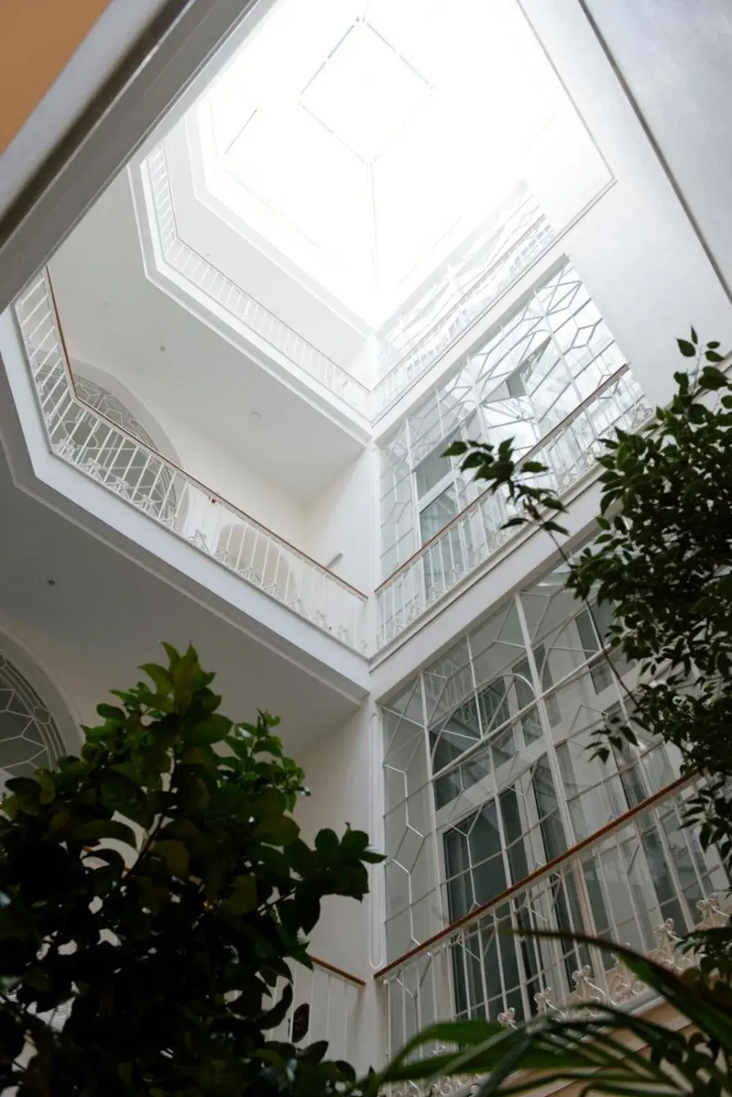 Property building in Plaza Mina Suites - Adults Recommended by Luxury Suites Cadiz Property building in Plaza Mina Suites - Adults Recommended by Luxury Suites Cadiz