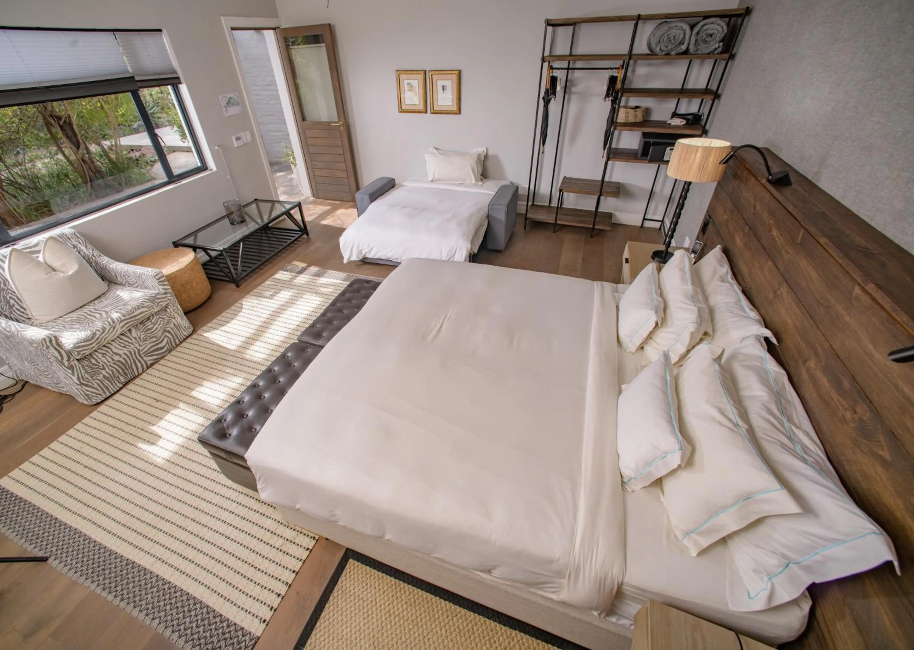 Bedroom, Bed in Valley Lodge - Babanango Game Reserve