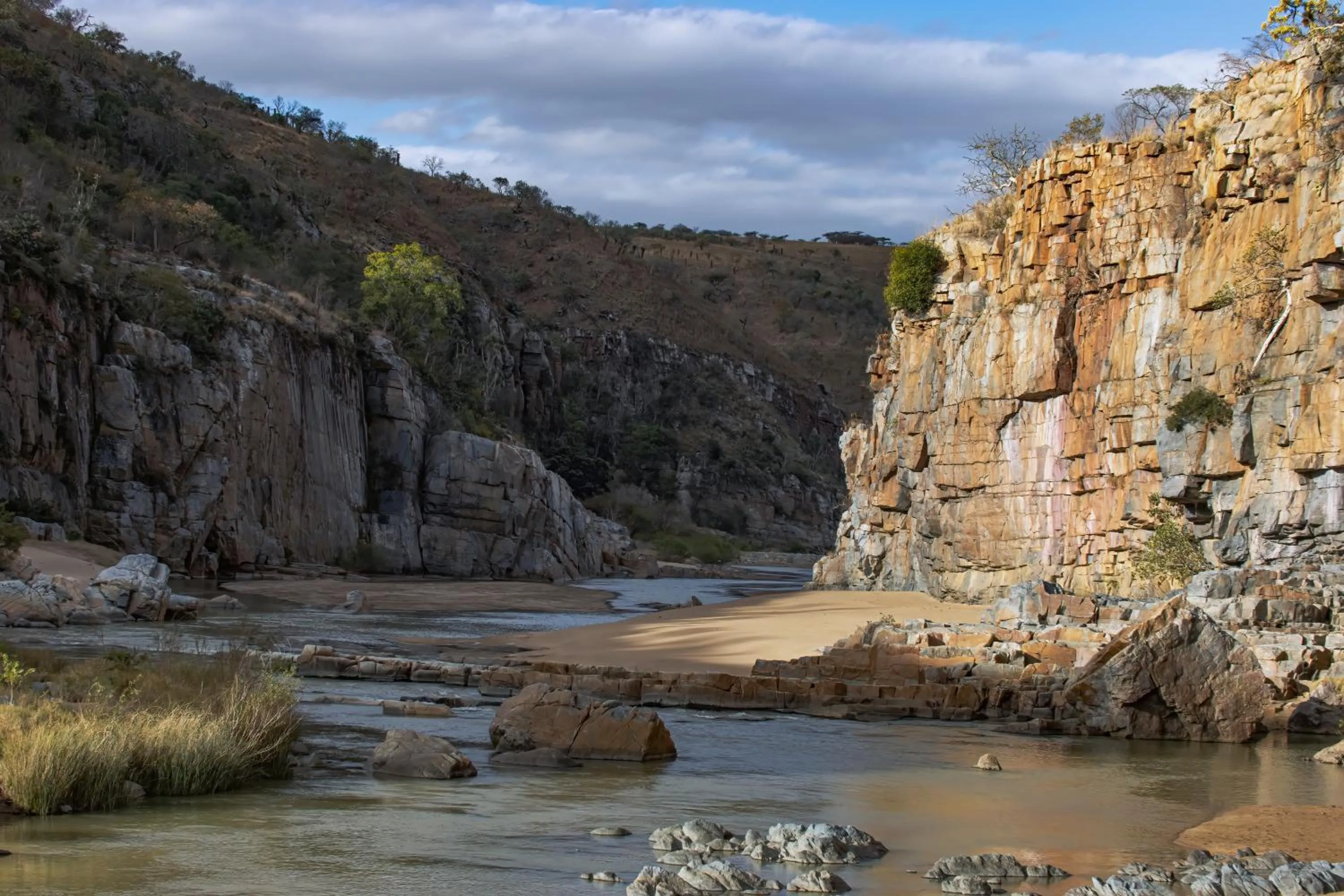 Natural landscape in Valley Lodge - Babanango Game Reserve