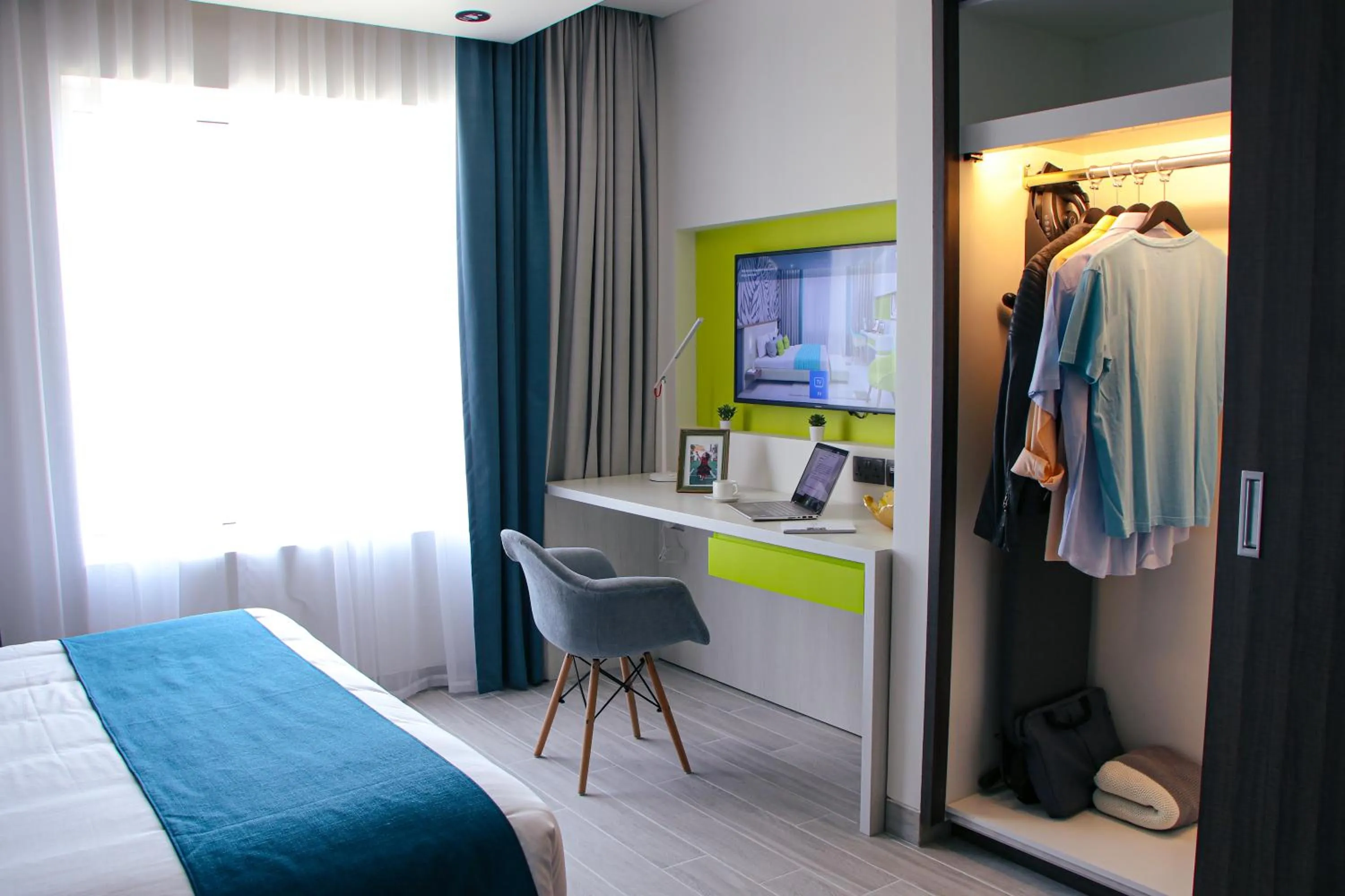 TV and multimedia, Bed in Citadines Al Ghubrah Muscat