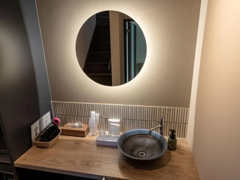 Area and facilities in 4S STAY Awaikeda Honmachi Street