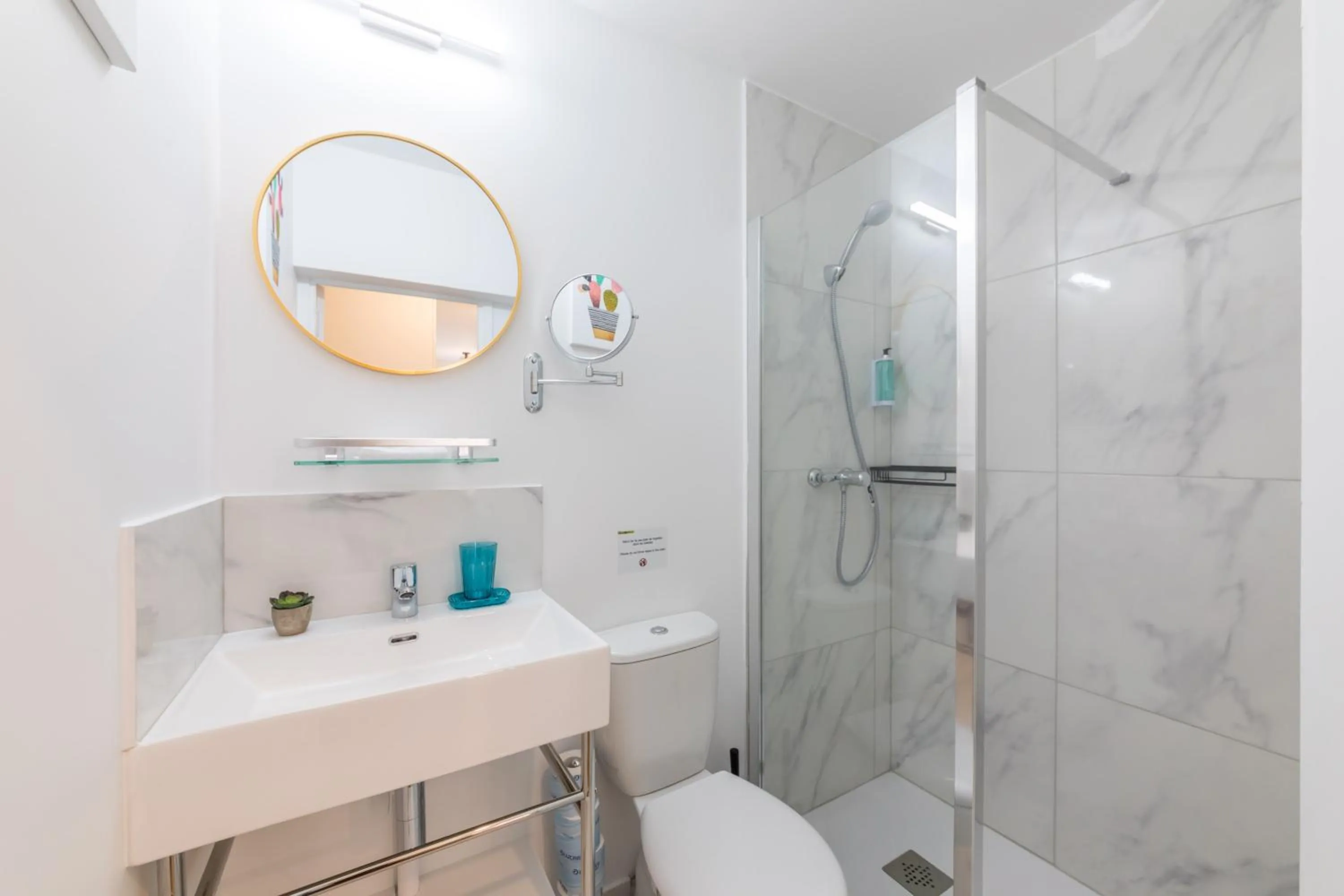 Bathroom in WS Tour Eiffel - Saint-Charles