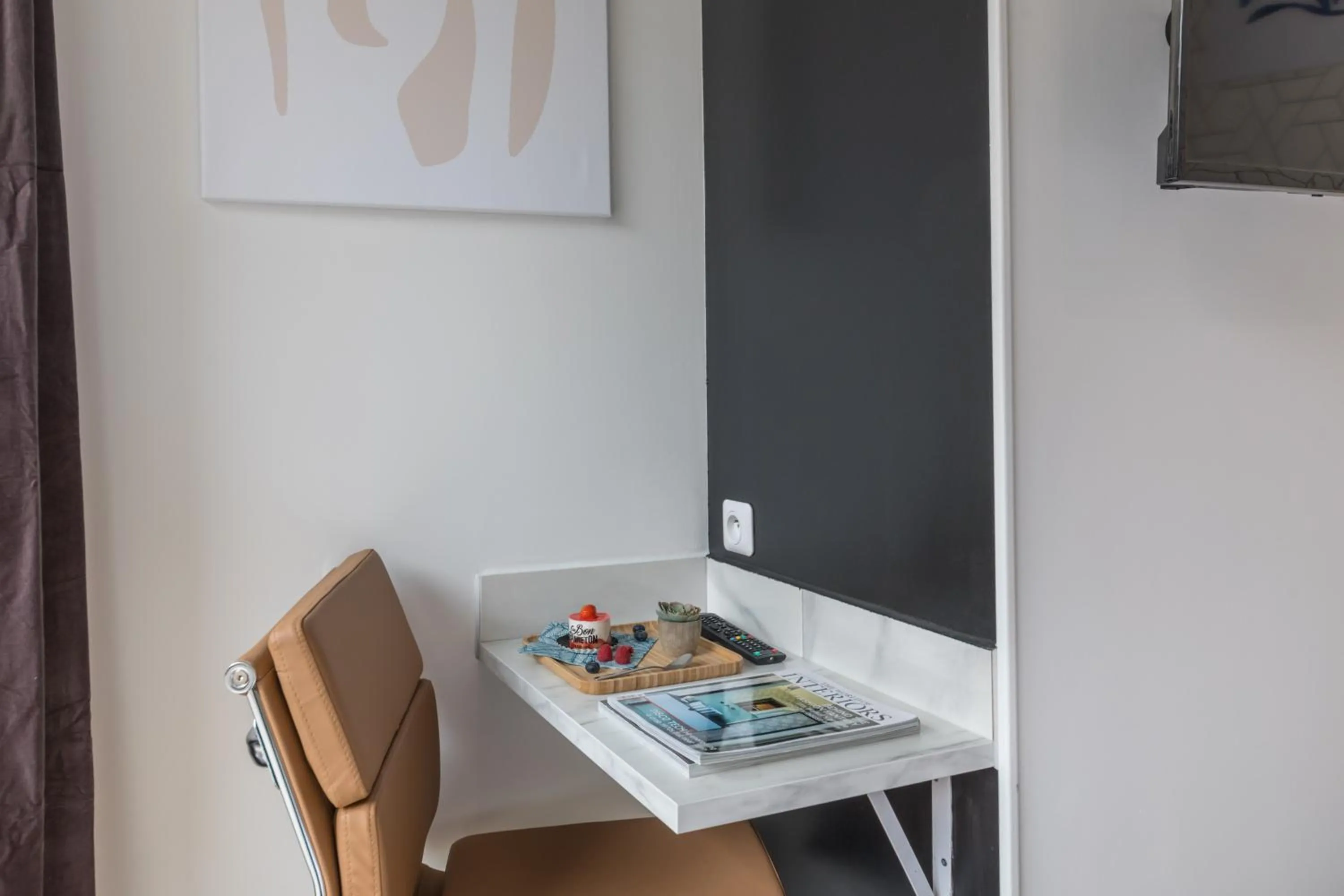 Seating area in WS Tour Eiffel - Saint-Charles