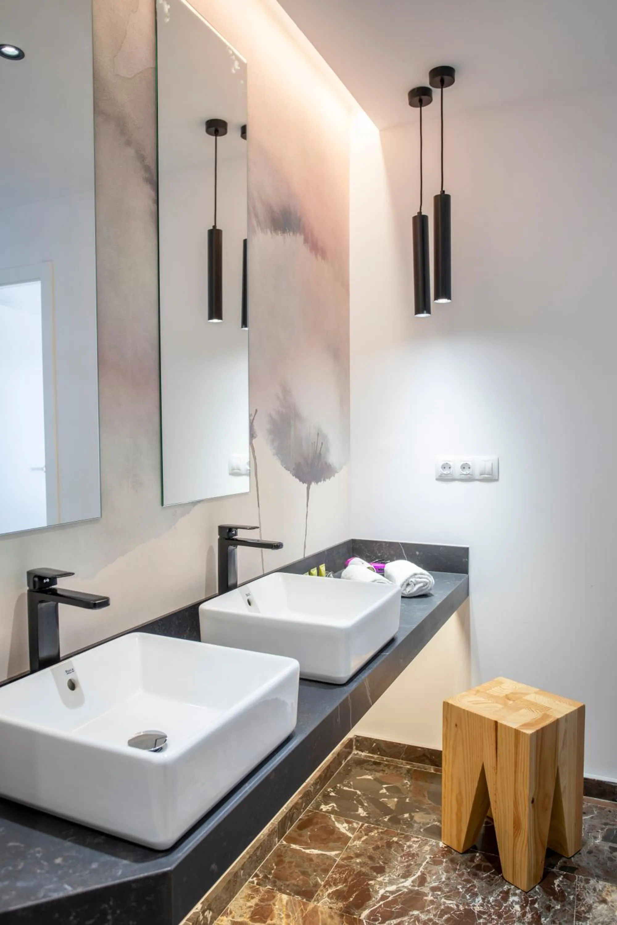 Toilet in Apartamentos San Jaime Center Suites