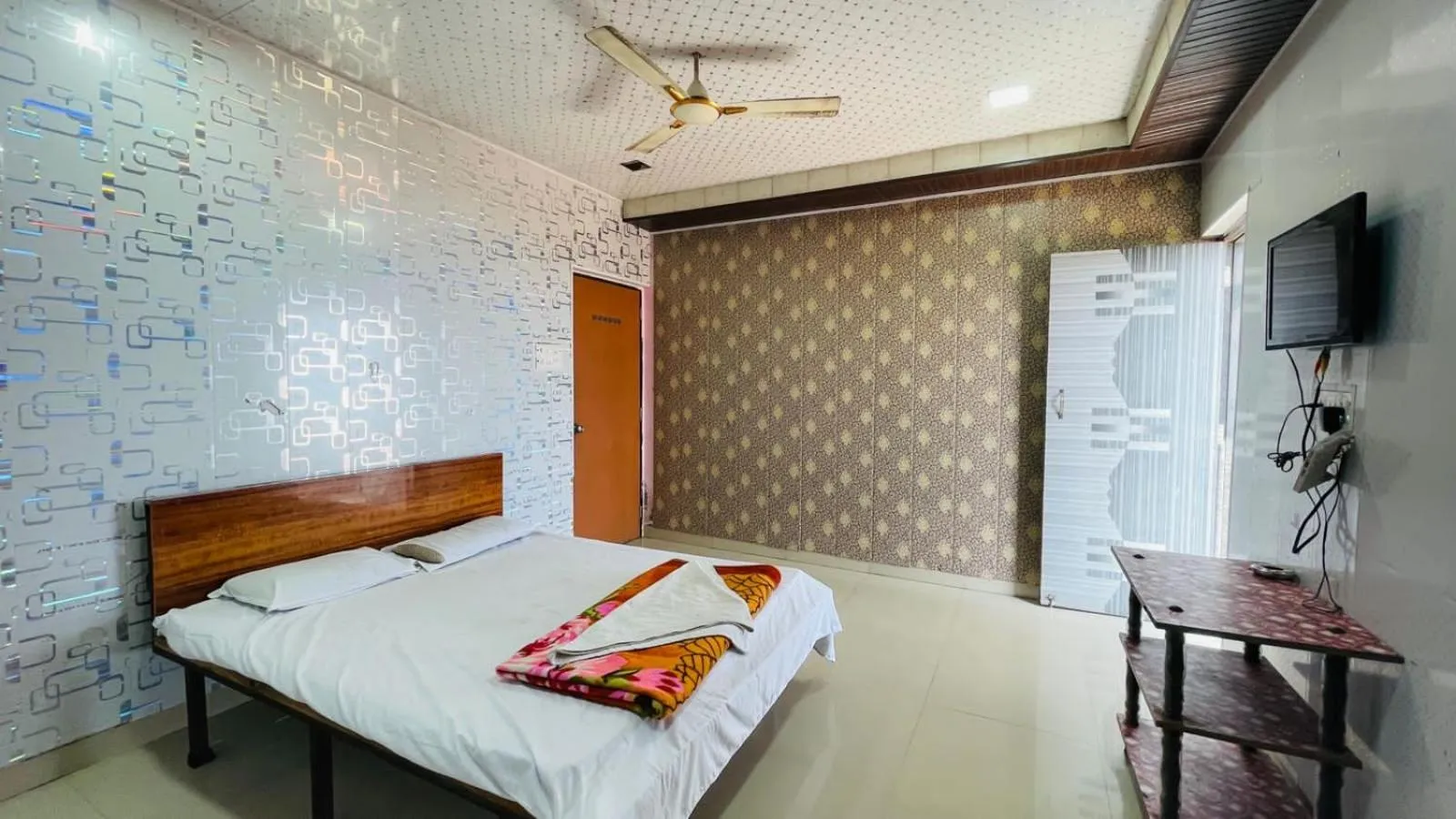 Bed in Kaas Hill Resort