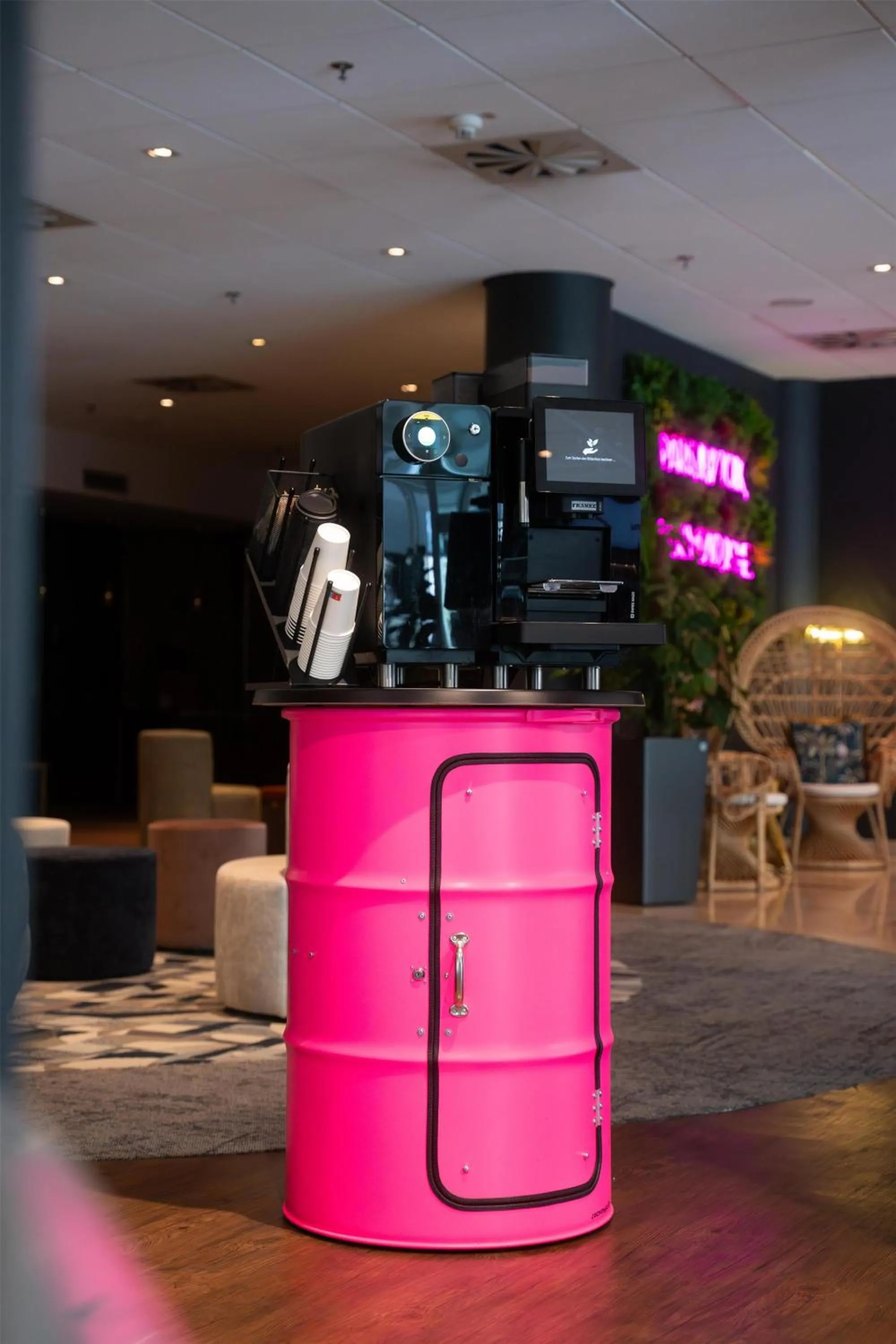 Lobby or reception in Radisson Blu Hotel Dortmund