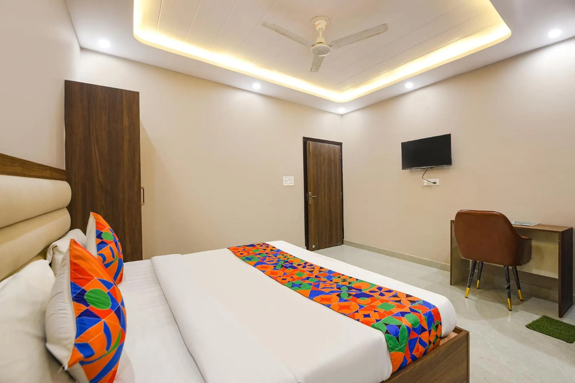 FabHotel Kanchan Palace
