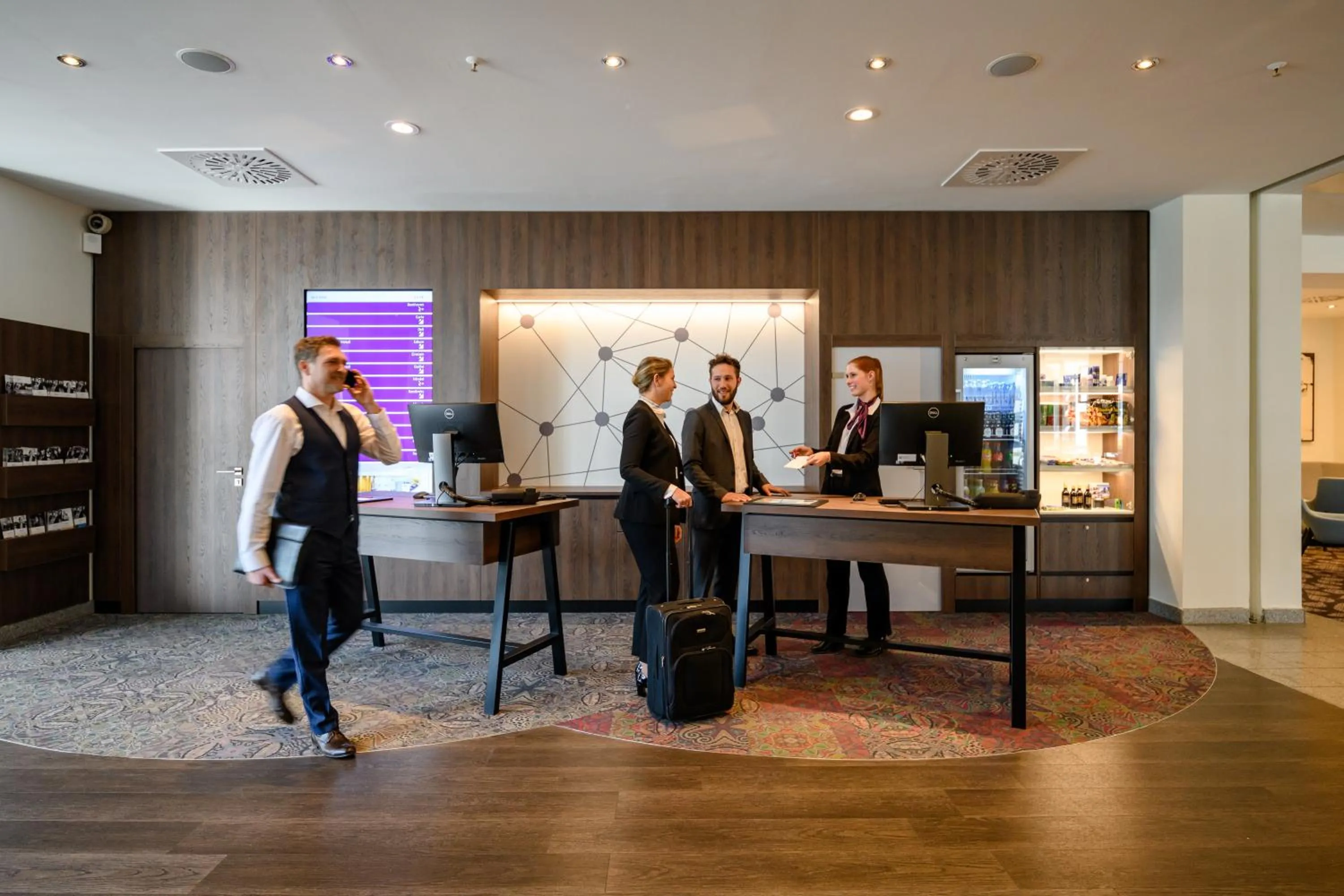 Lobby or reception in Mercure Hotel Bochum City