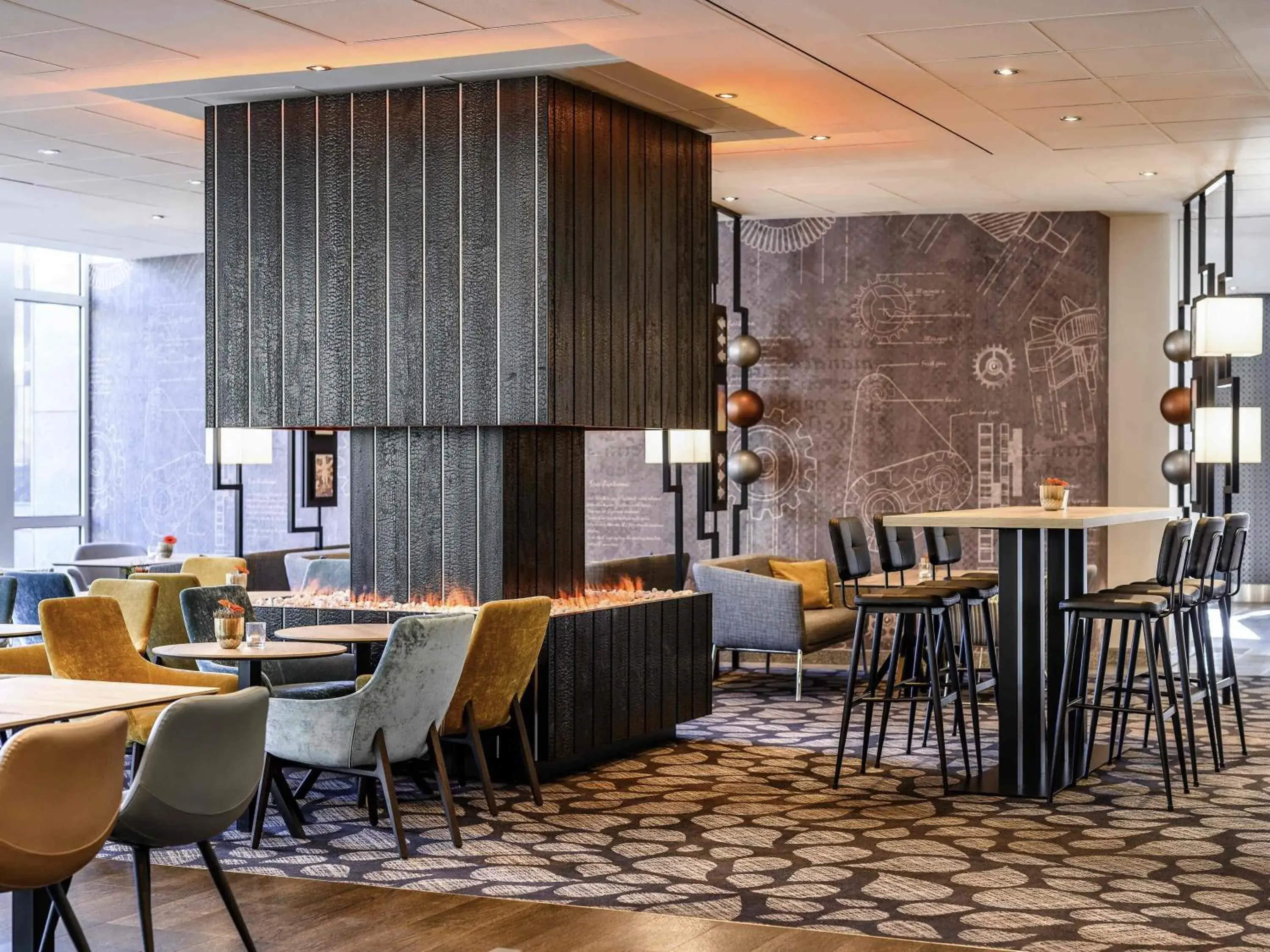 Lounge or bar in Mercure Hotel Bochum City Lounge or bar in Mercure Hotel Bochum City