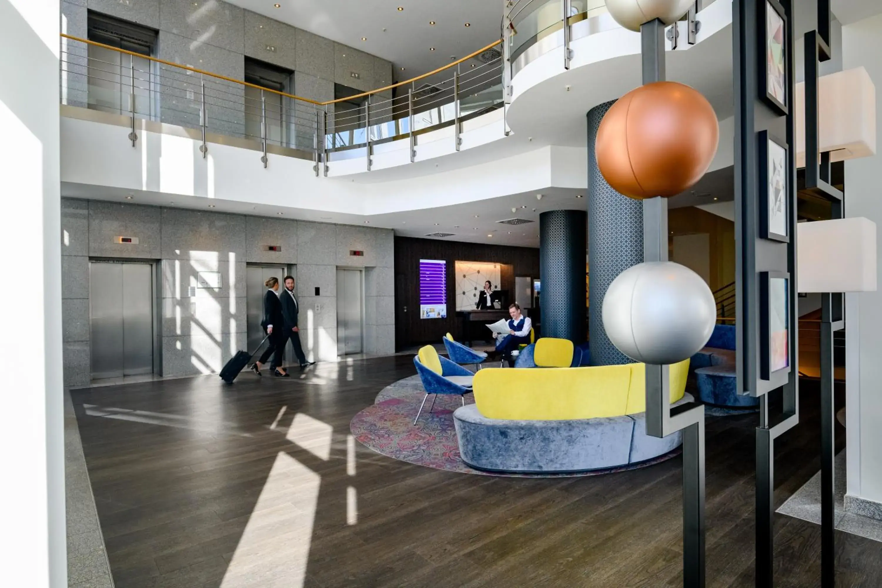 Lobby or reception in Mercure Hotel Bochum City Lobby or reception in Mercure Hotel Bochum City