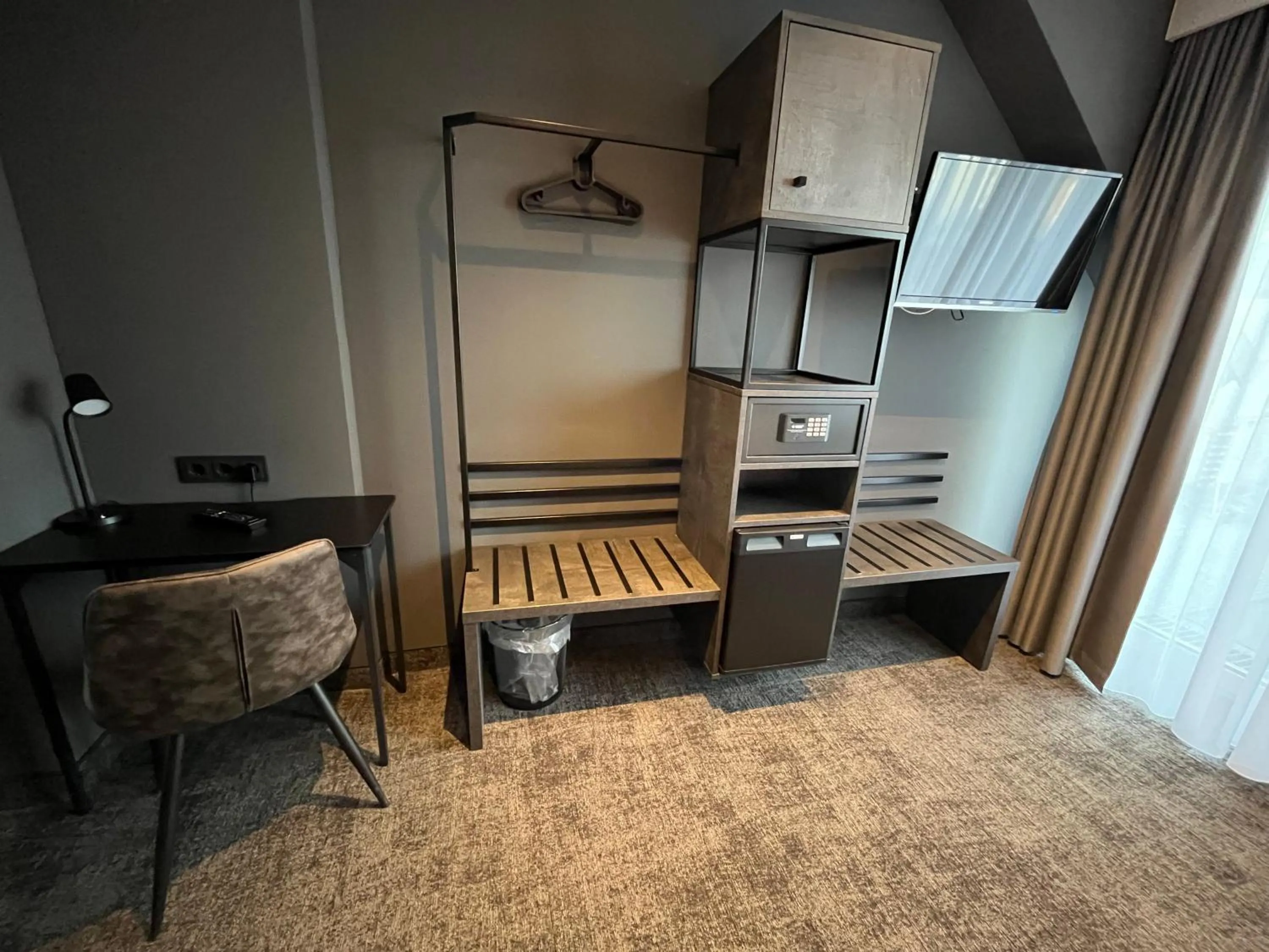 wardrobe in Hotel Elsen