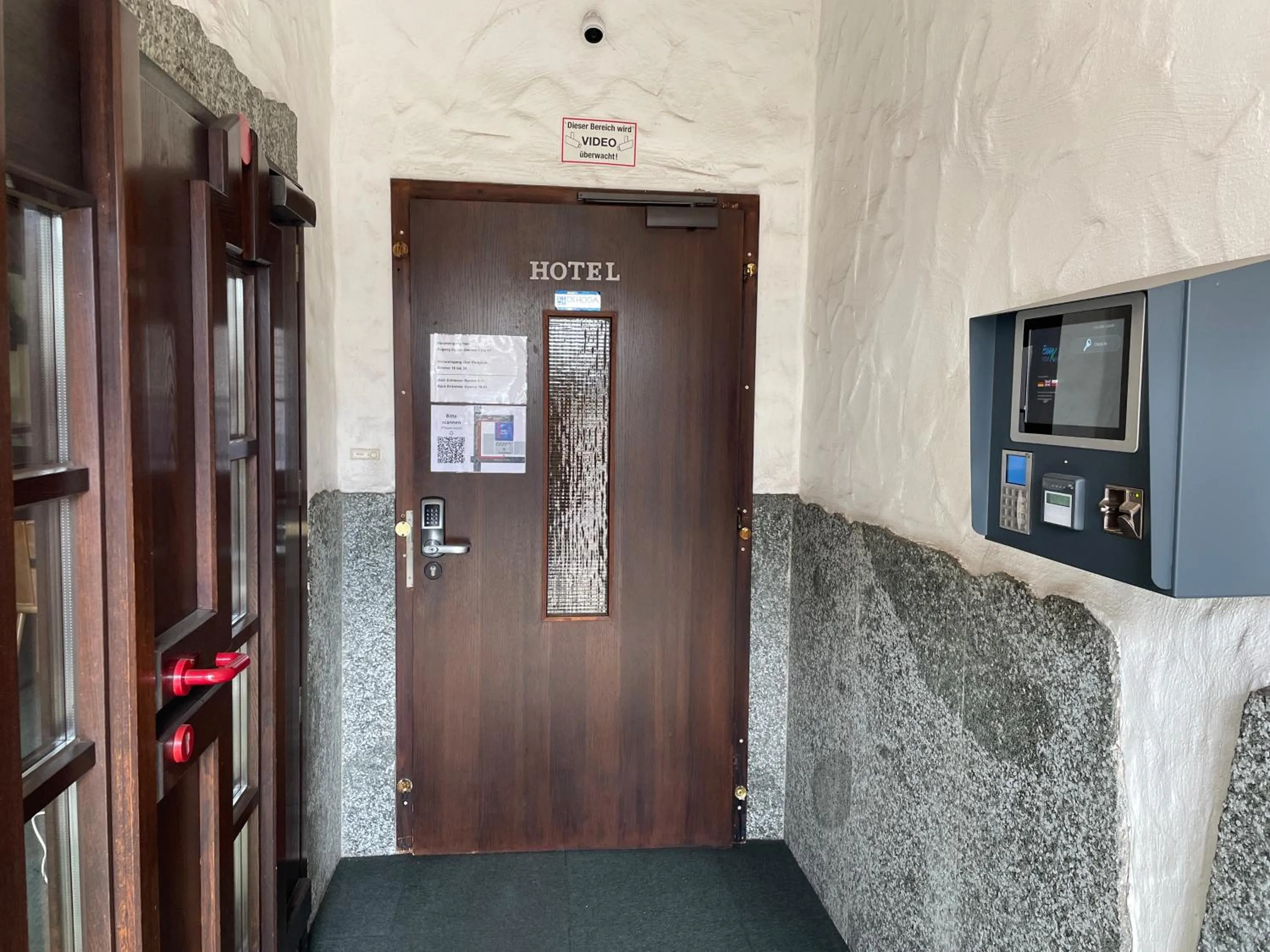 Facade/entrance in Hotel Elsen