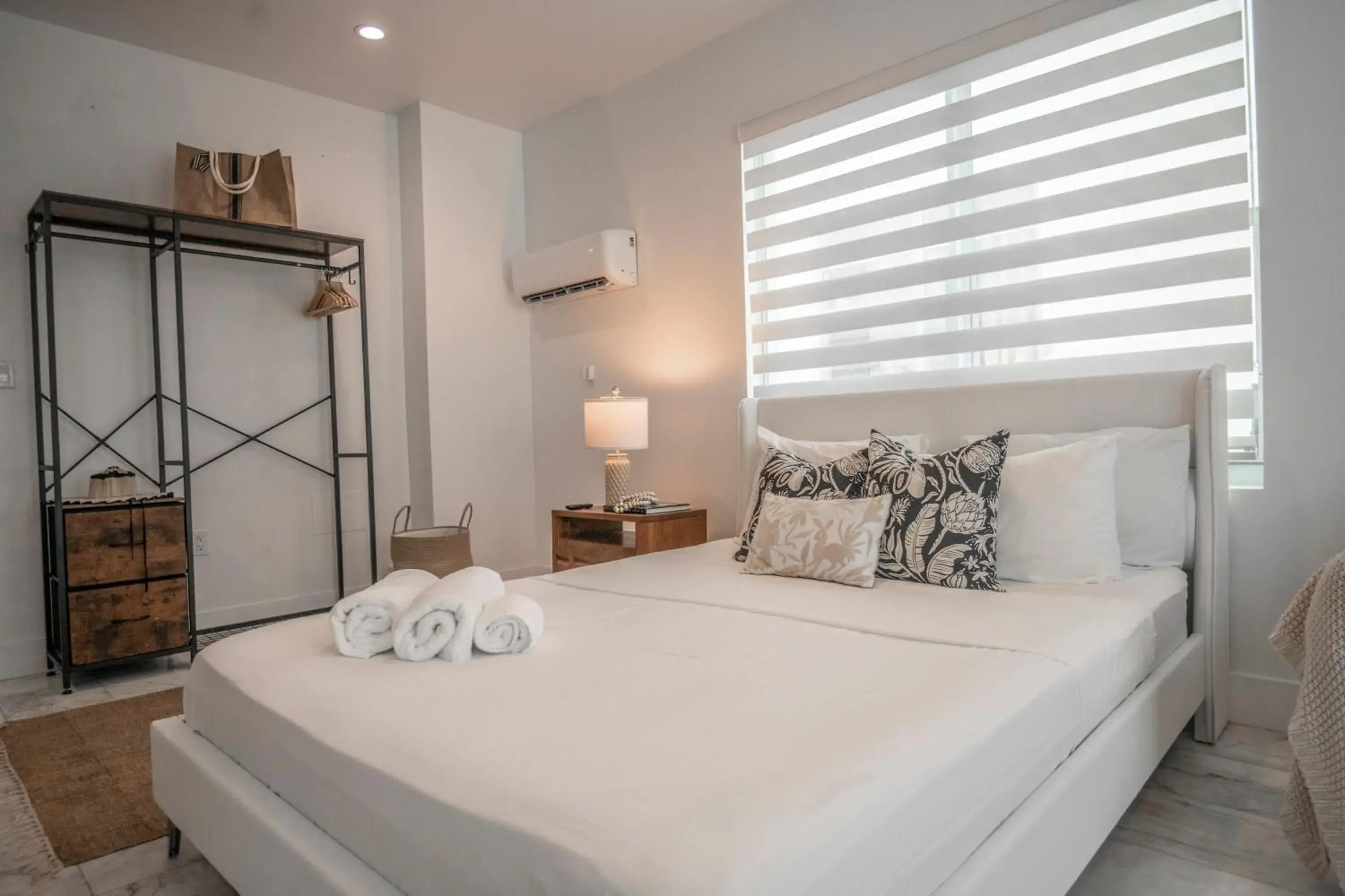 Bed in Renzzi On The Beach Bed in Renzzi On The Beach