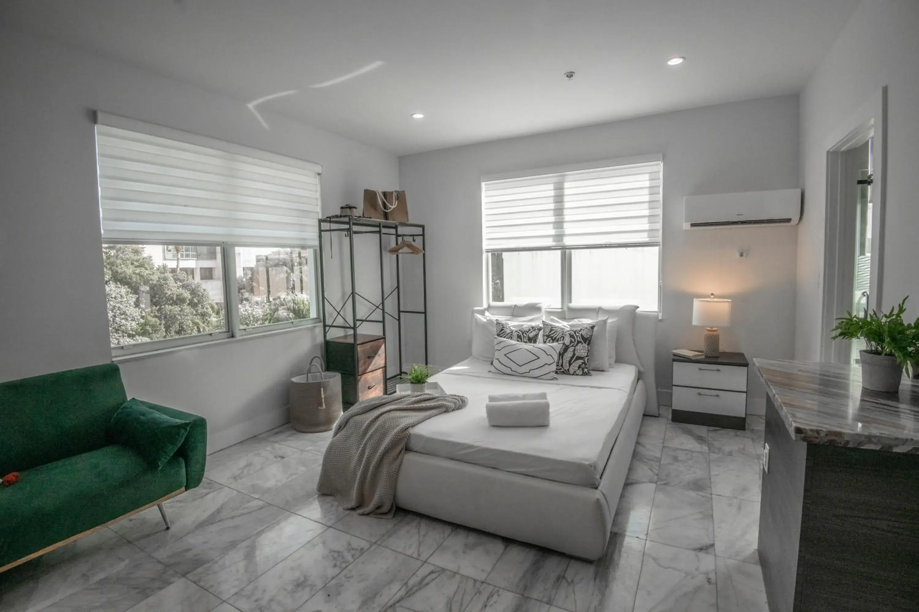 Bed in Renzzi On The Beach Bed in Renzzi On The Beach