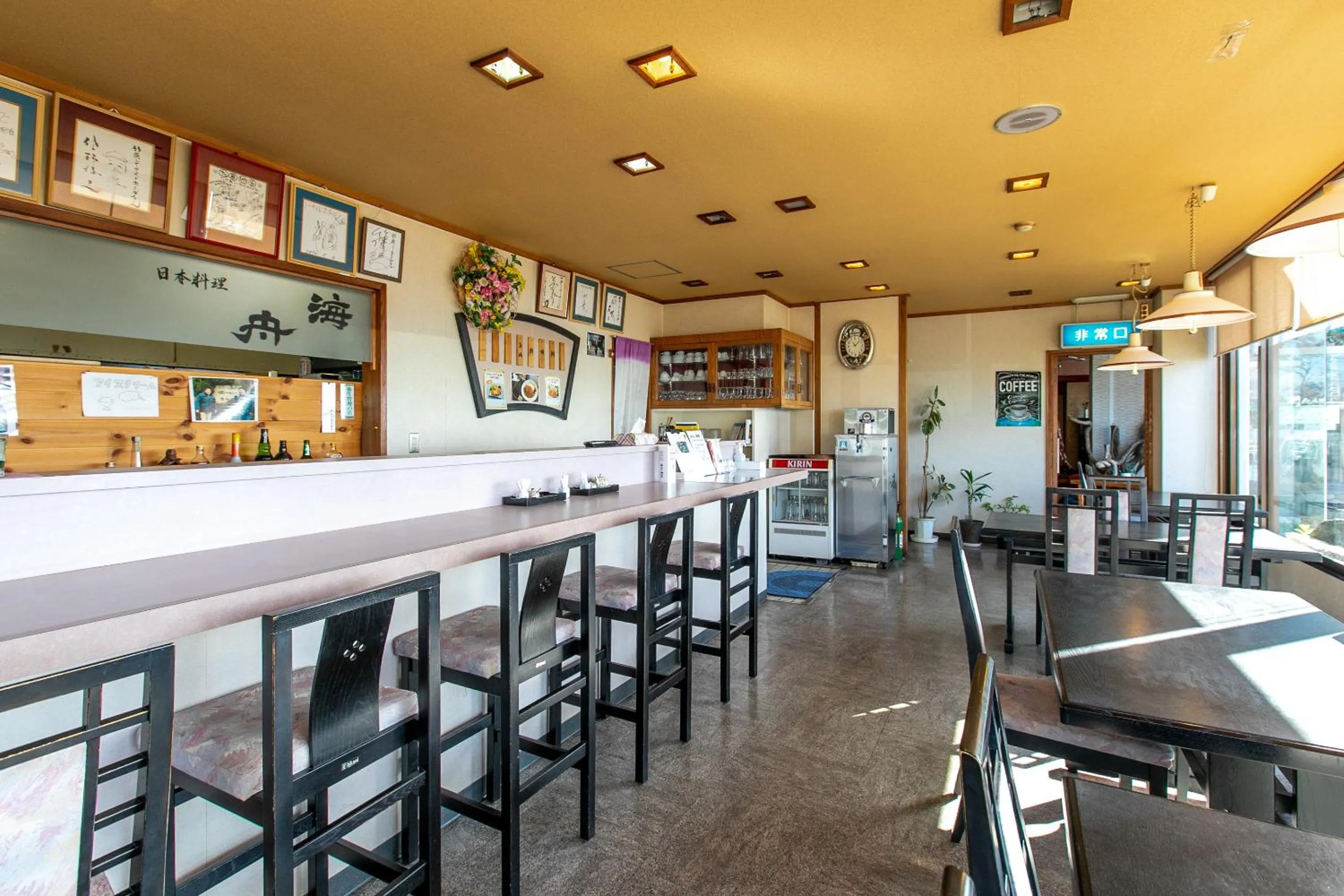 Restaurant/places to eat in Tabist Setouchinoyado Takehara Seaside