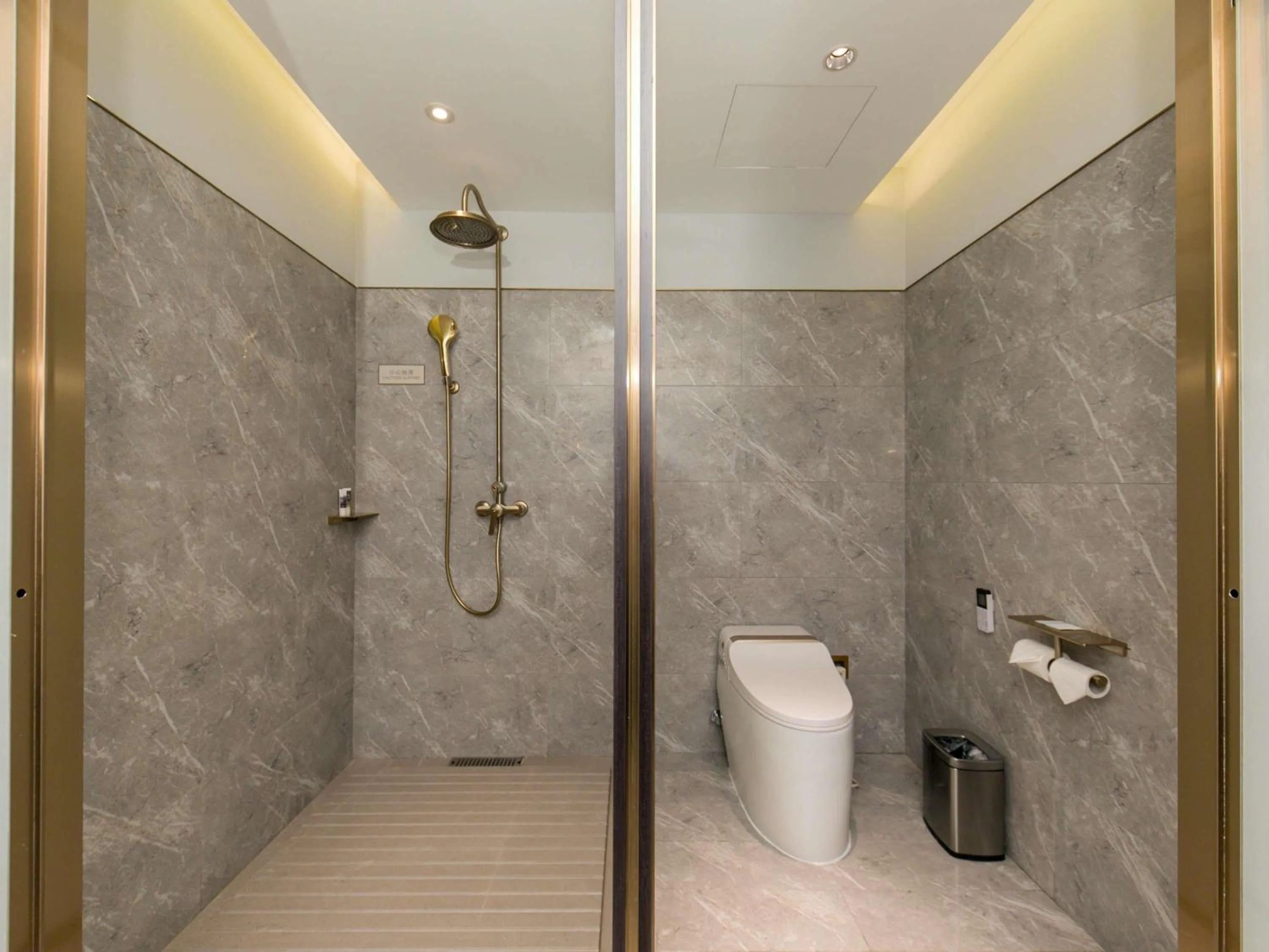 Bedroom in Mercure Turpan Downtown