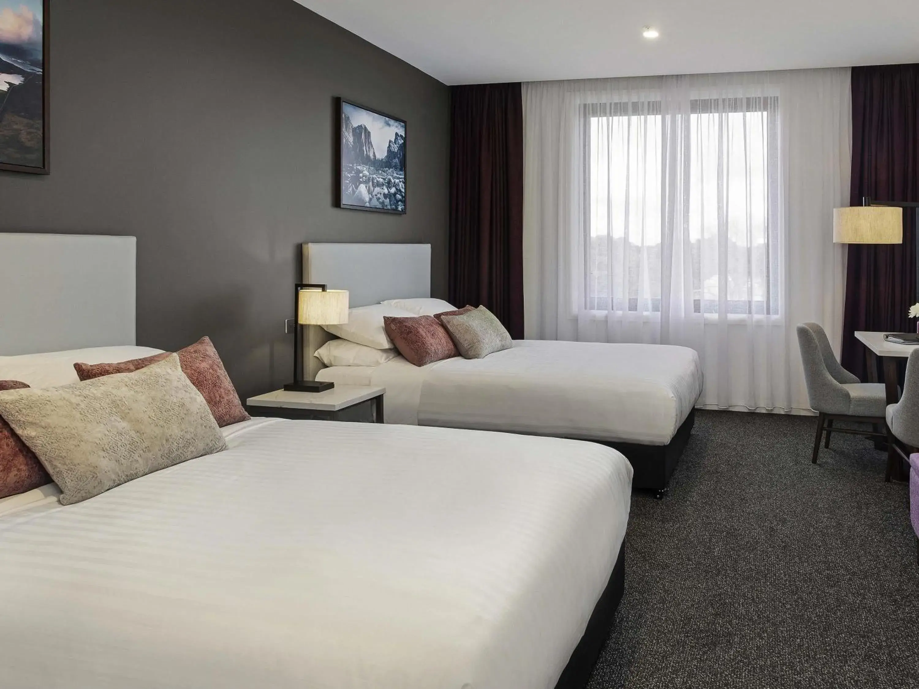 Bedroom, Bed in Mantra Traralgon Bedroom, Bed in Mantra Traralgon