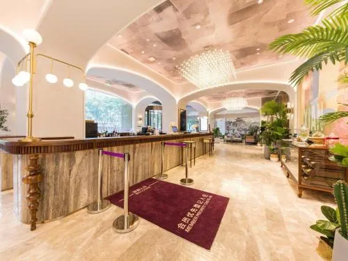 Mercure Xi'an Dayan Pagoda