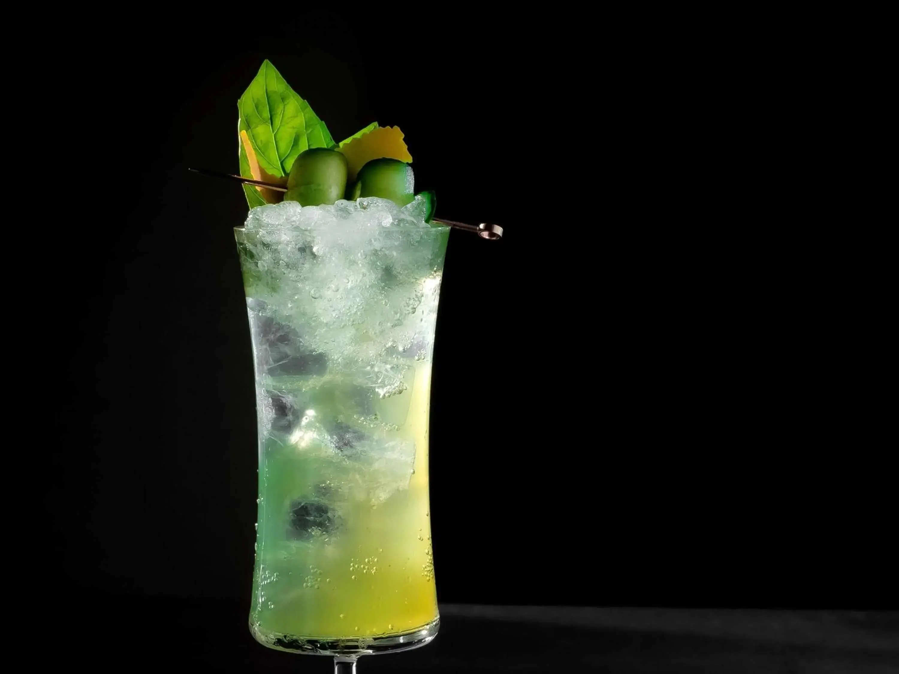 Lounge or bar in Raffles Bali Lounge or bar in Raffles Bali