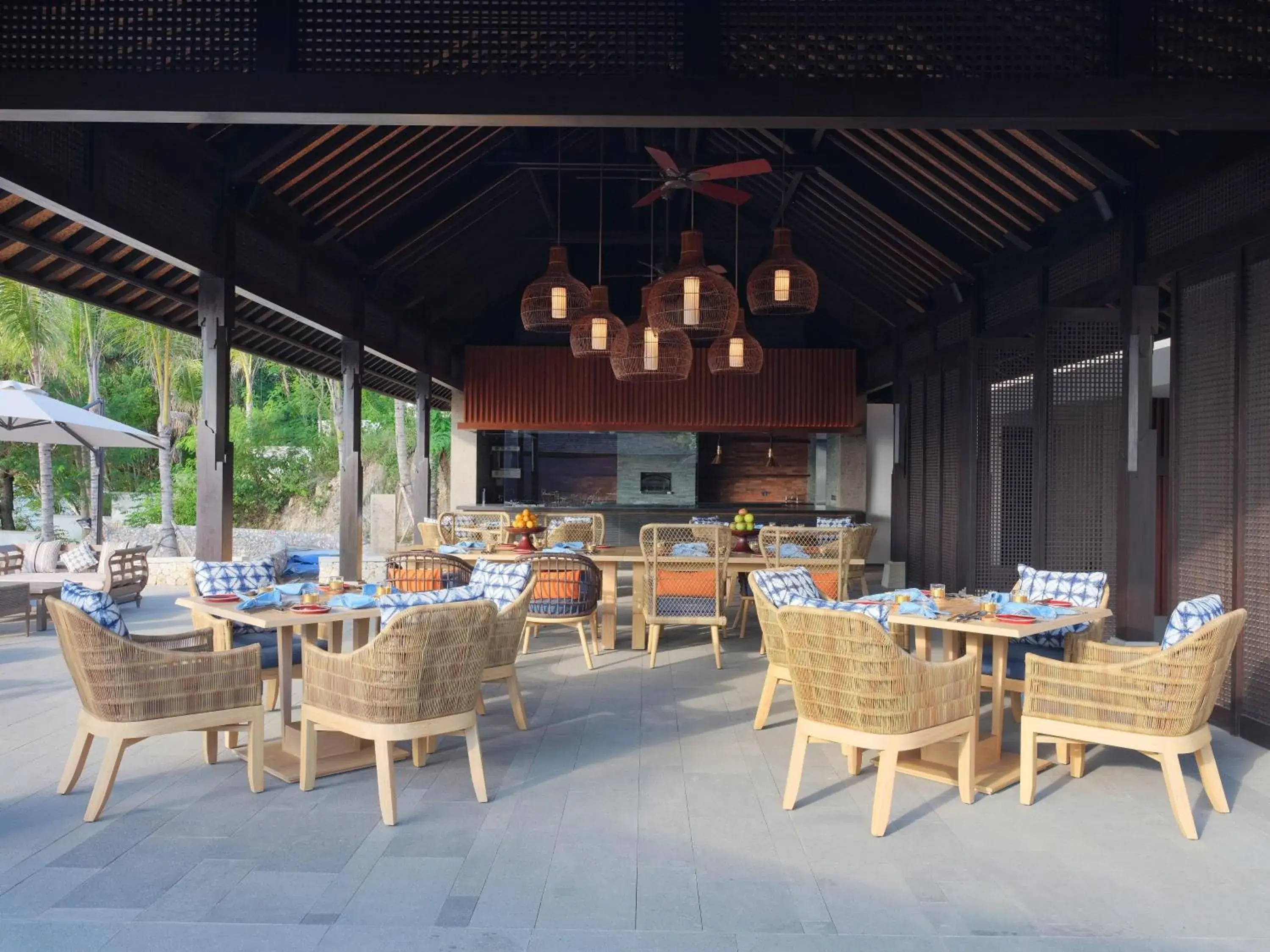 Restaurant/places to eat in Raffles Bali Restaurant/places to eat in Raffles Bali