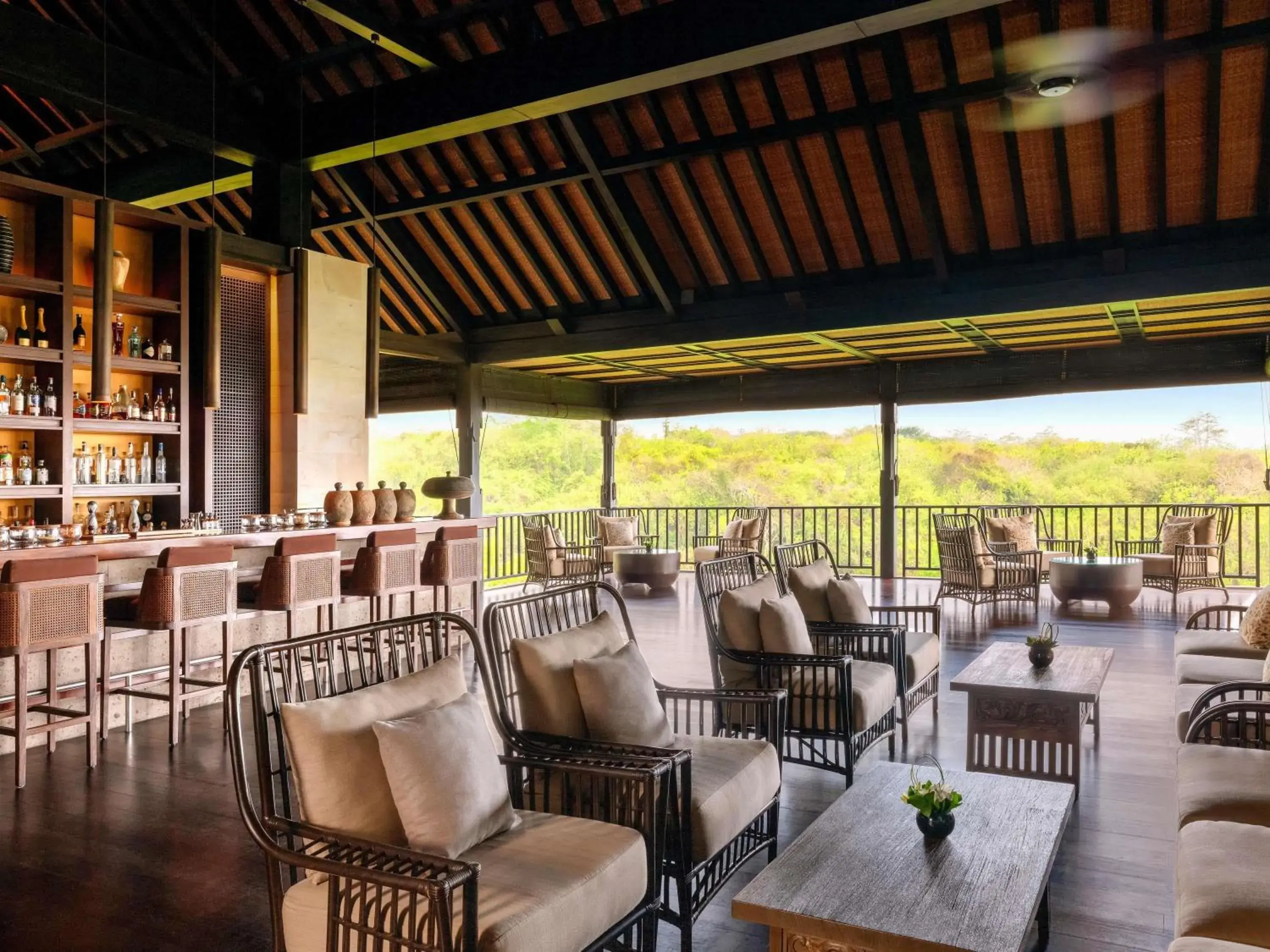 Lounge or bar in Raffles Bali Lounge or bar in Raffles Bali