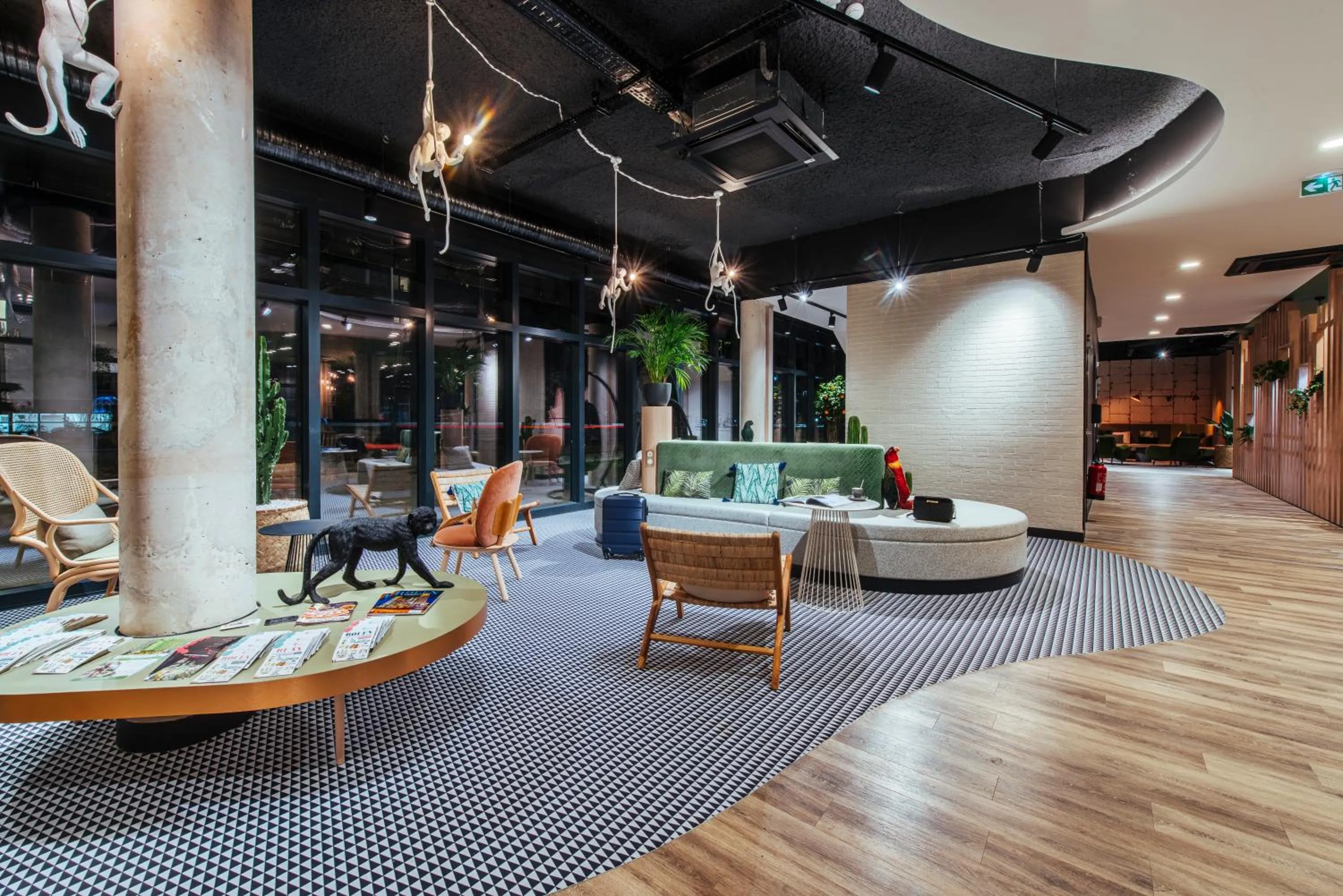 Lobby or reception in Ibis Styles Rouen Centre Rive Gauche