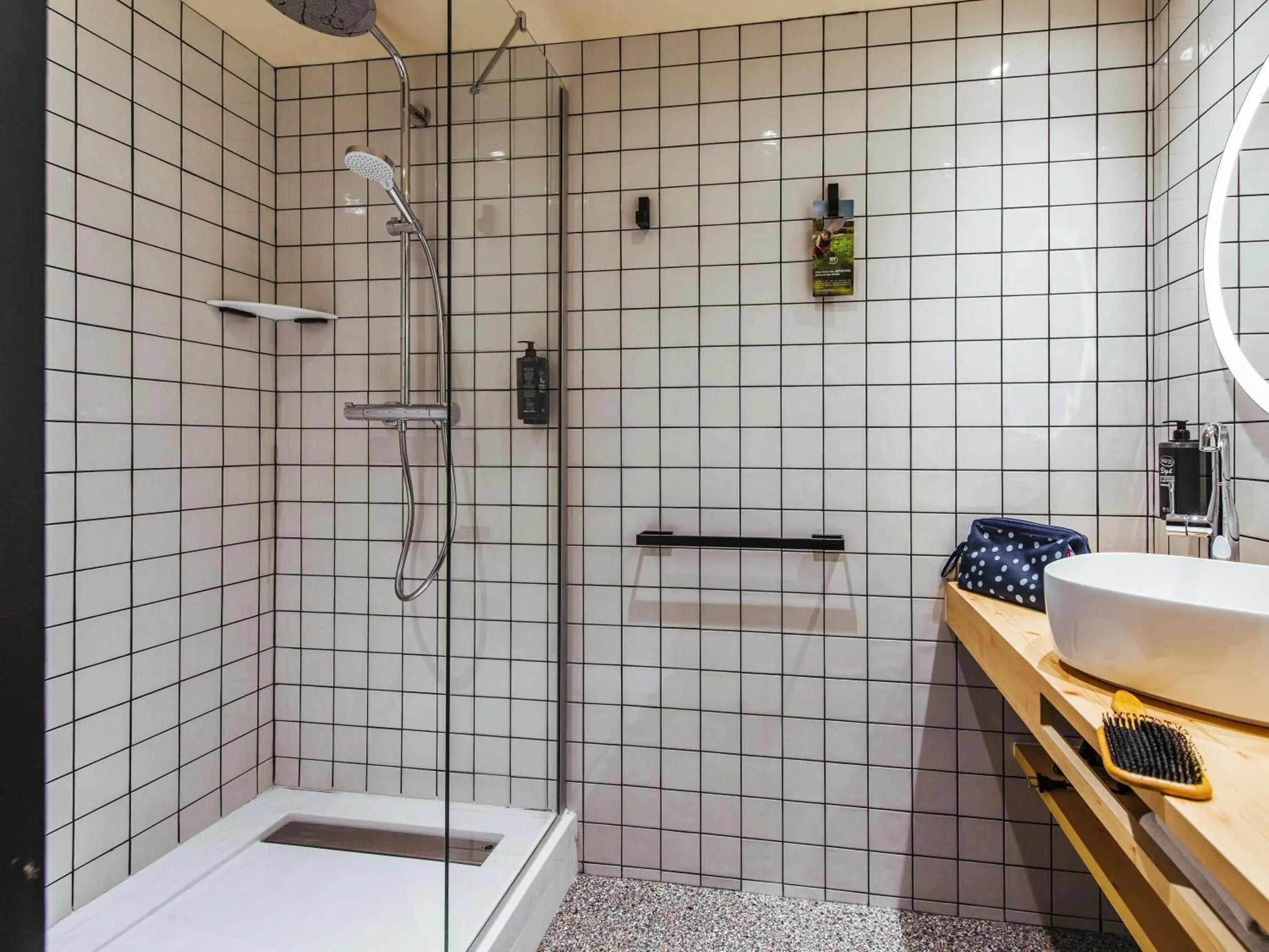 Bedroom in Ibis Styles Rouen Centre Rive Gauche Bedroom in Ibis Styles Rouen Centre Rive Gauche