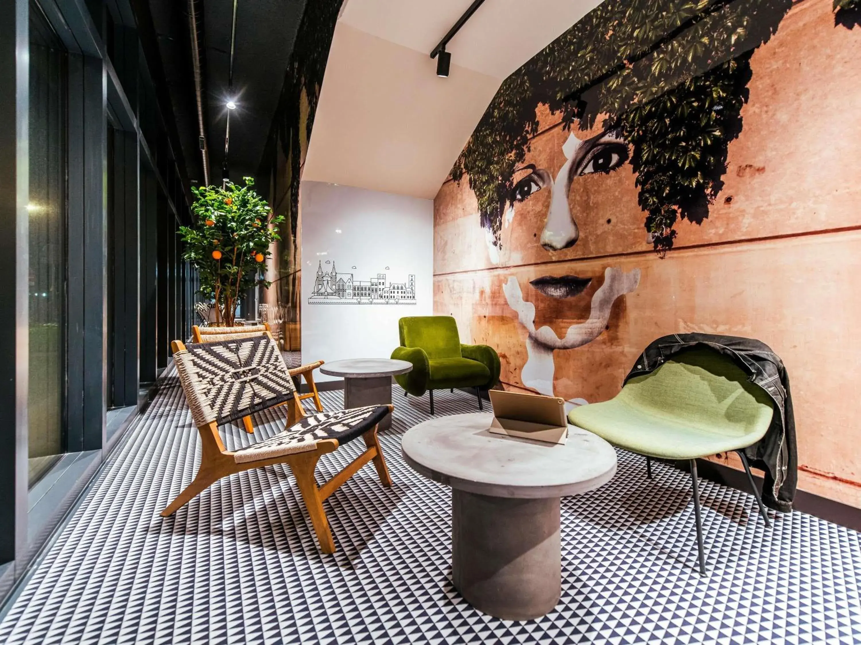 Property building in Ibis Styles Rouen Centre Rive Gauche Property building in Ibis Styles Rouen Centre Rive Gauche