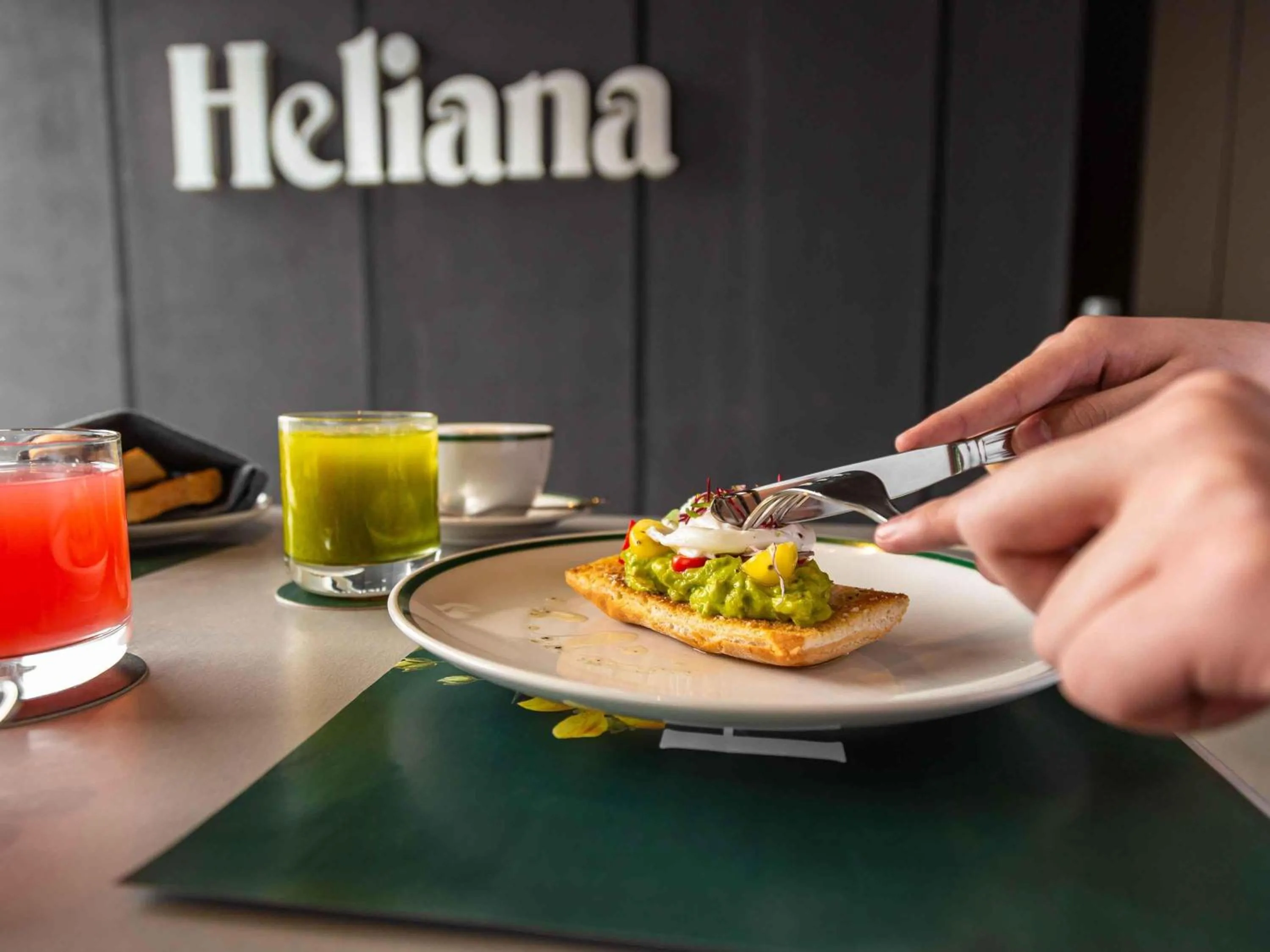 Restaurant/places to eat in Novotel Mexico City Toreo