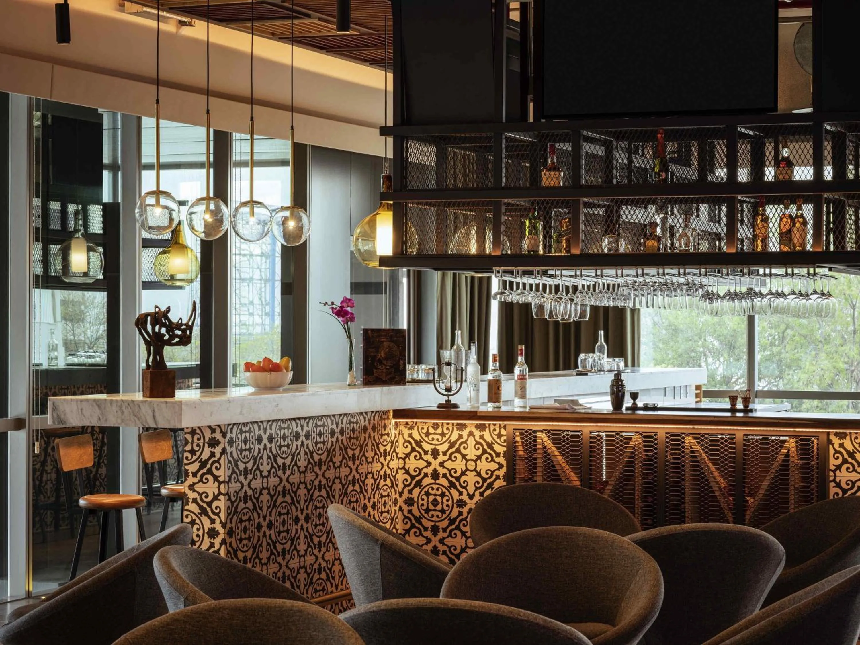 Lounge or bar in Novotel Mexico City Toreo