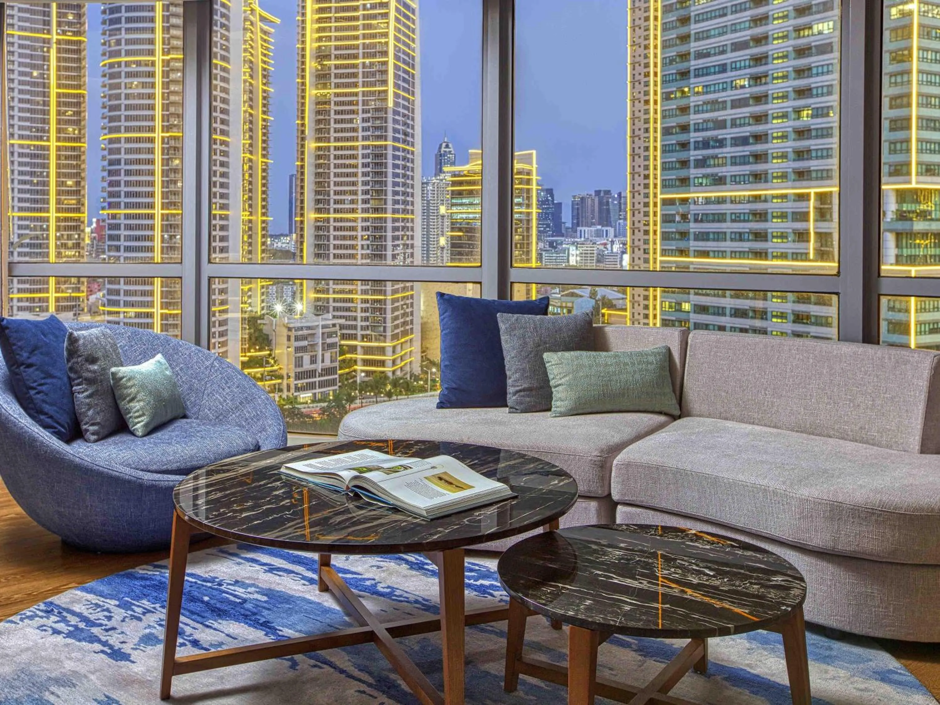 Bedroom in Novotel Suites Manila at Acqua