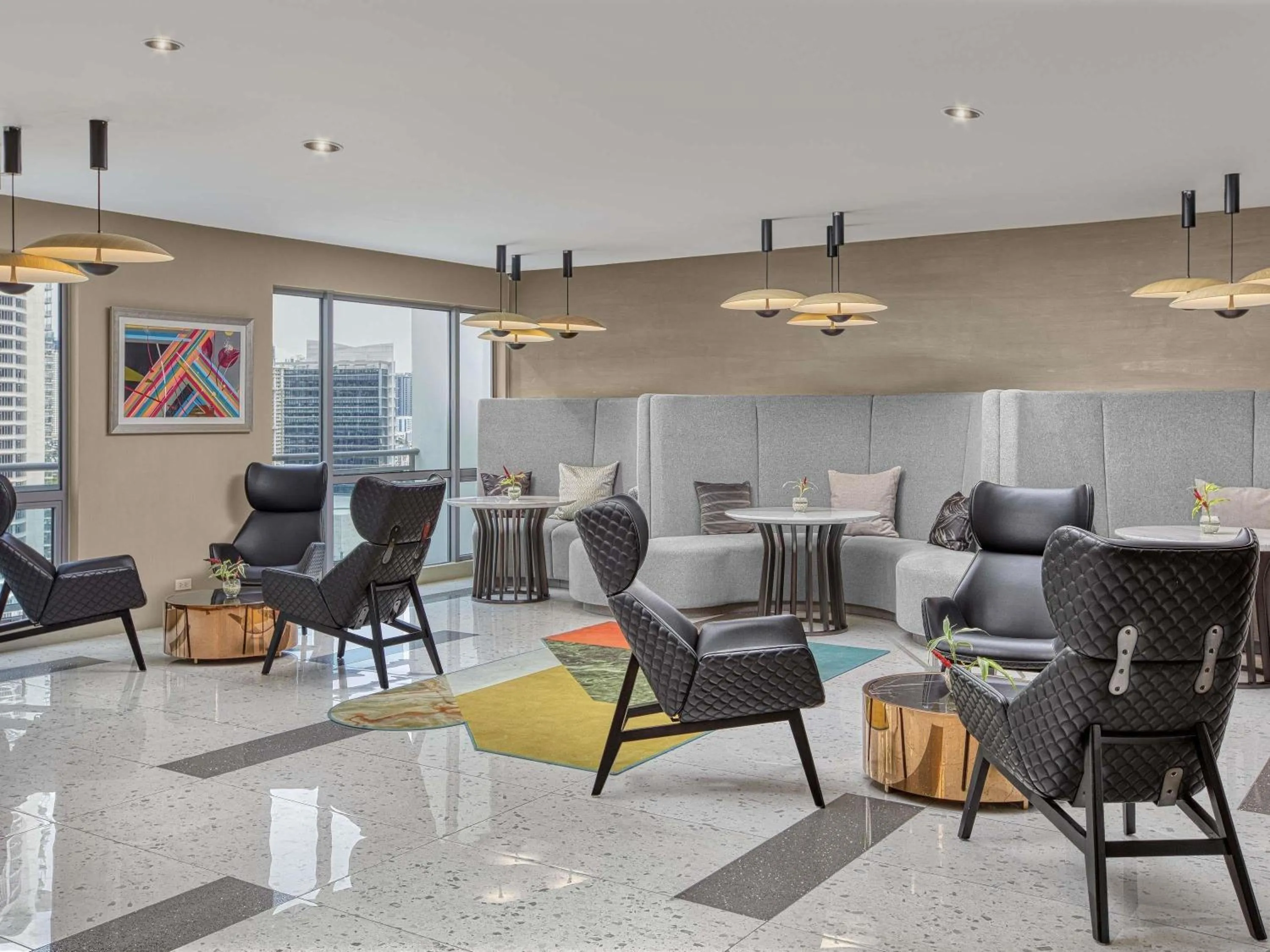 Restaurant/places to eat in Novotel Suites Manila at Acqua