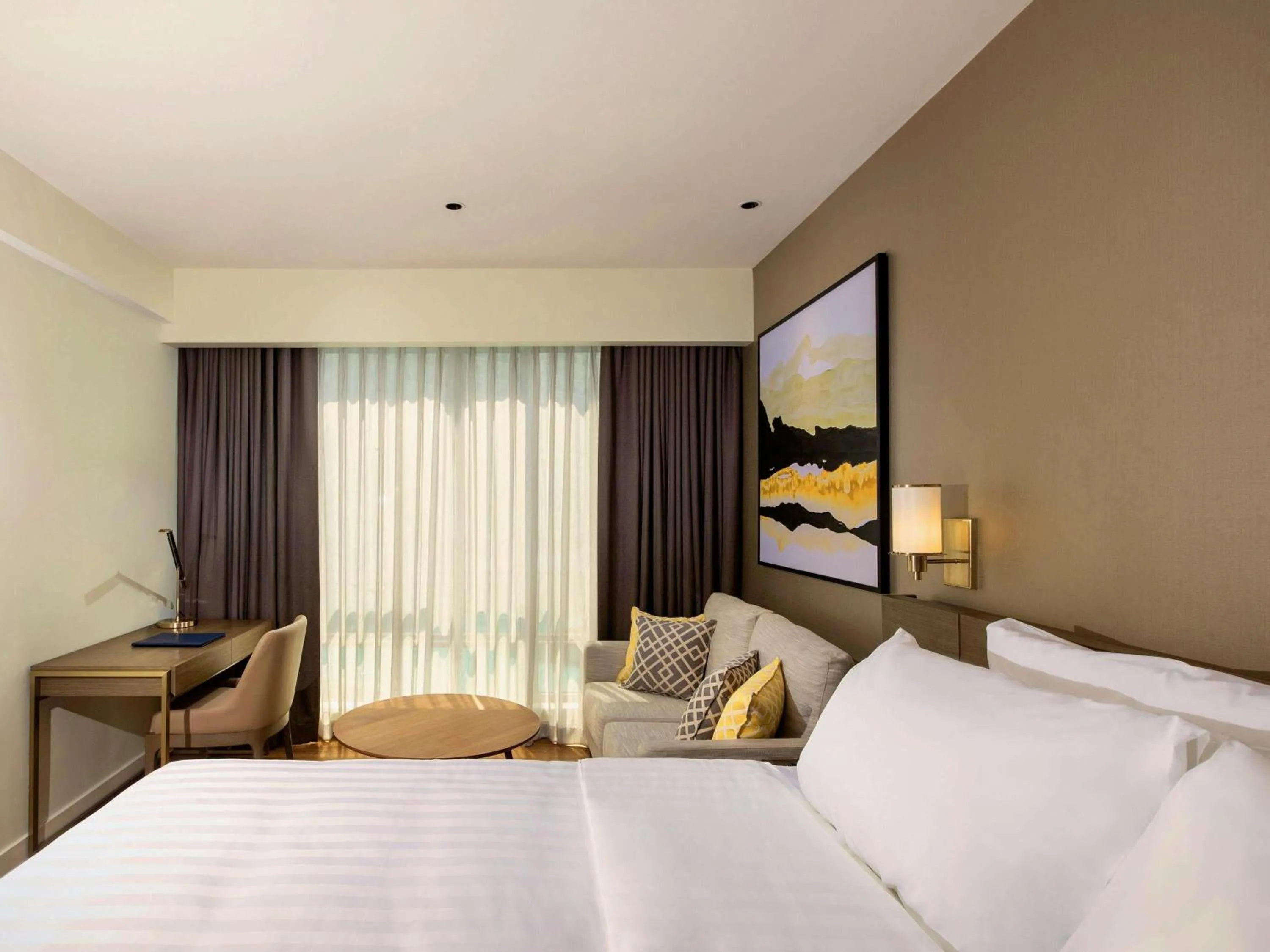 Bedroom, Bed in Novotel Suites Manila at Acqua