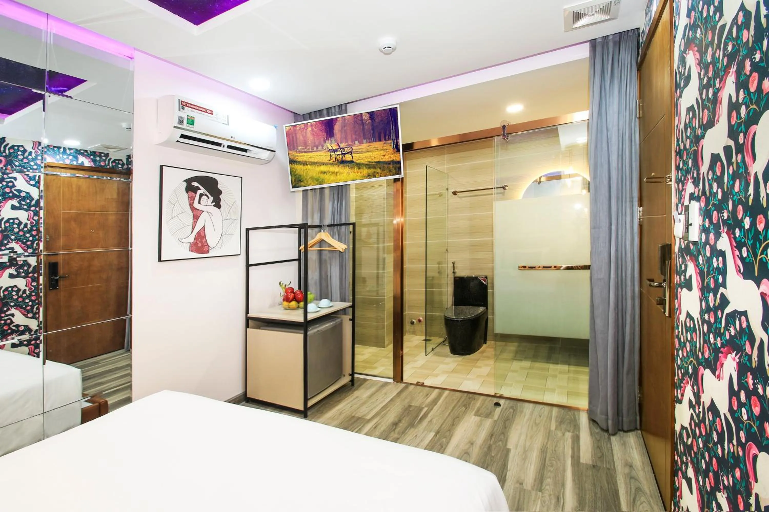 Bathroom in EROS Hotel - Love Hotel