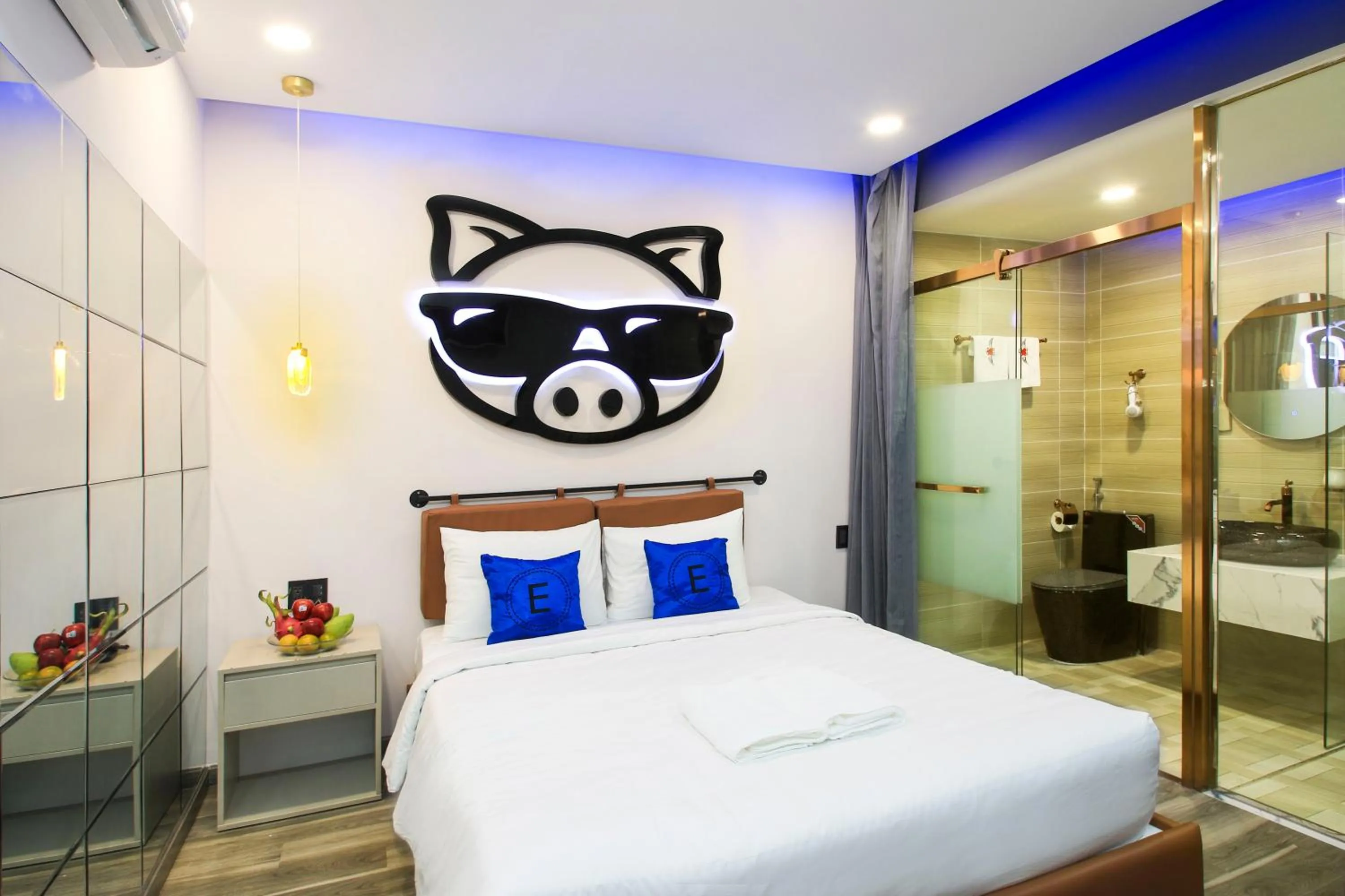 Photo of the whole room, Bed in EROS Hotel - Love Hotel