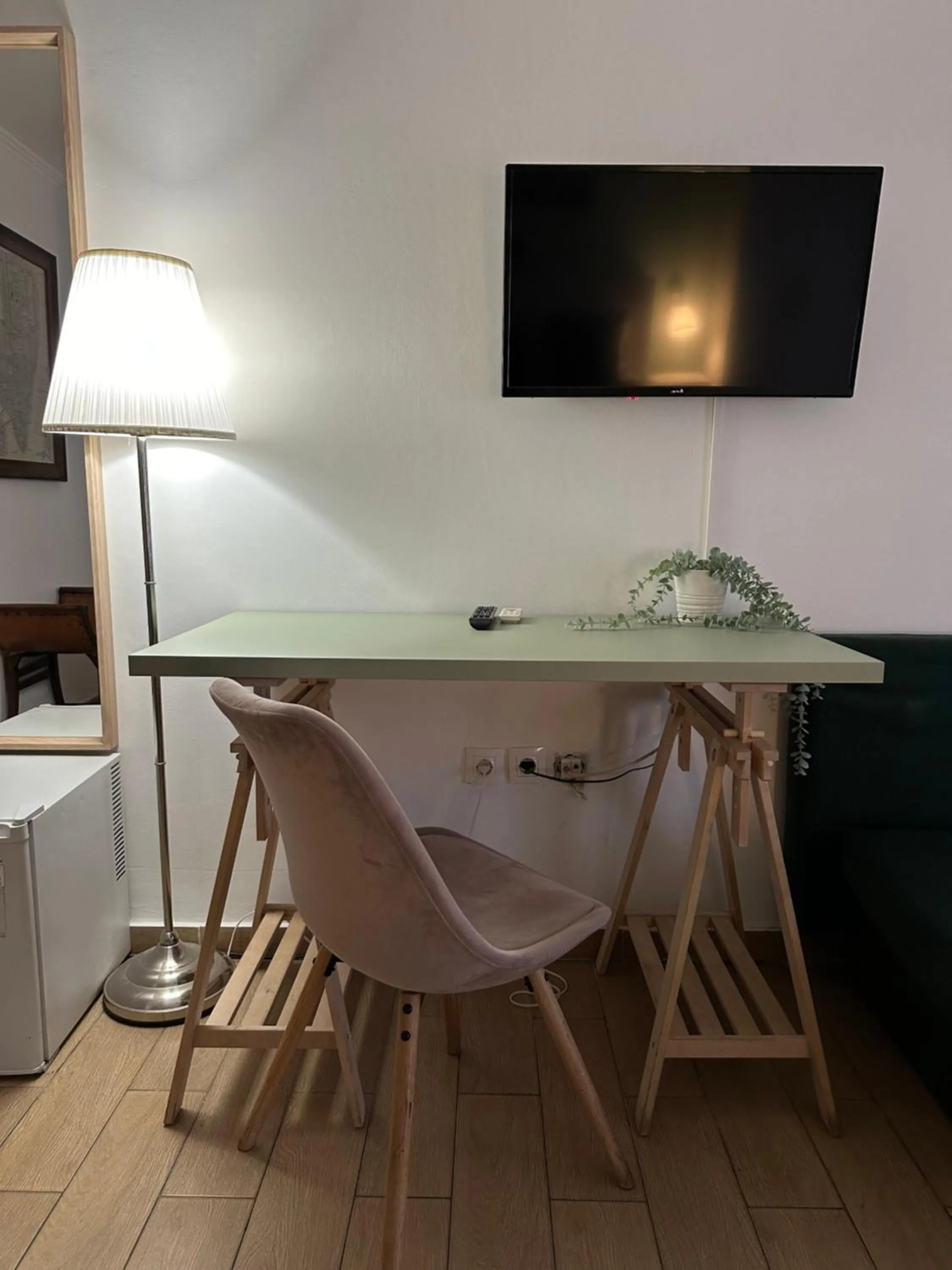 TV and multimedia in Hotel Art