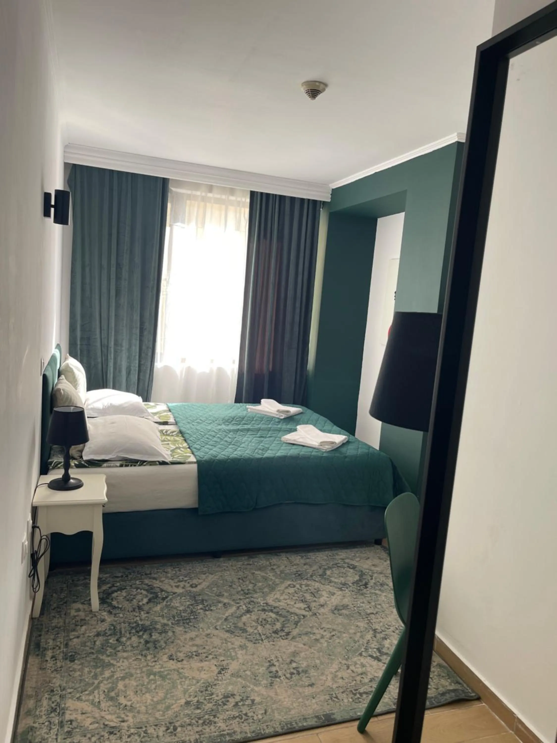 Photo of the whole room, Bed in Hotel Art