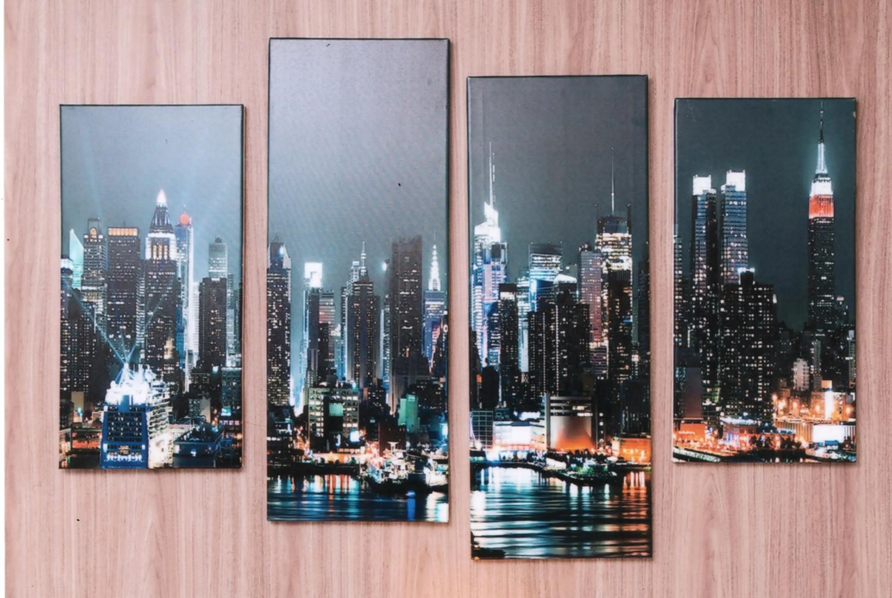 Decorative detail in Sakura Sands Hotel