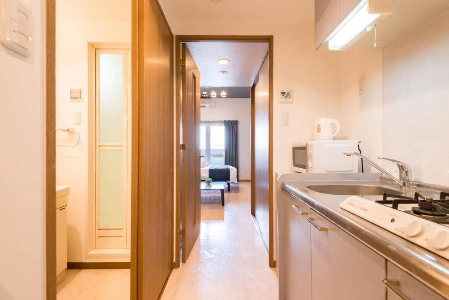 Communal kitchen in Sakura Sands Hotel