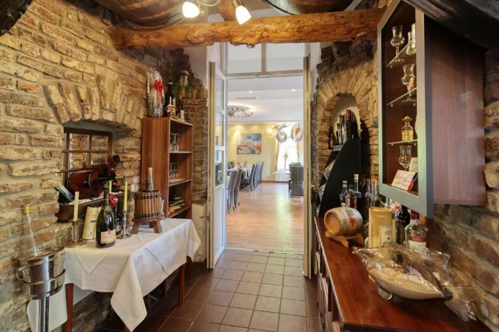 Dining area in Hotel Restaurant Mathildenhof