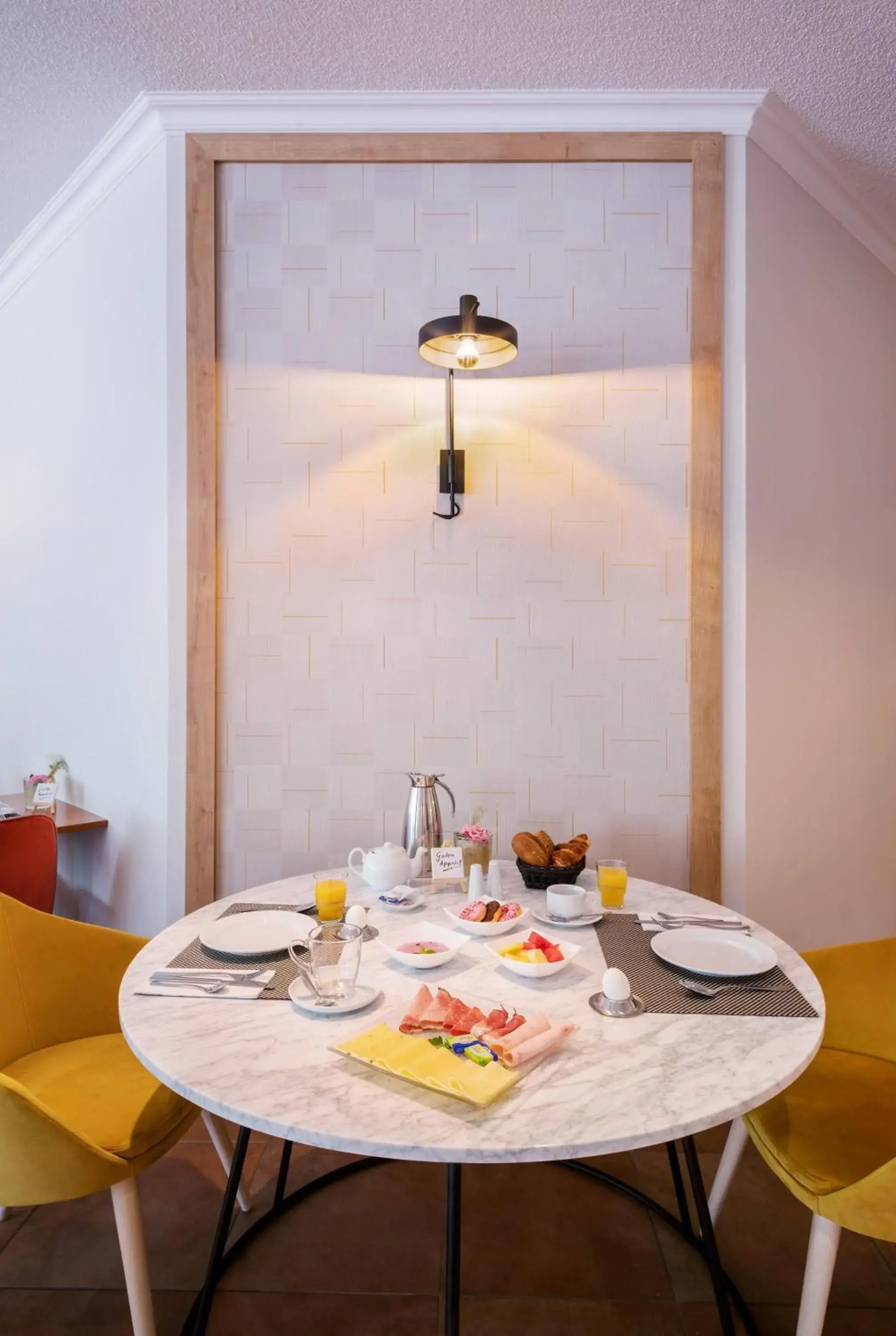 Restaurant/places to eat in Hotel Bochum Wattenscheid affiliated by Meliá Restaurant/places to eat in Hotel Bochum Wattenscheid affiliated by Meliá