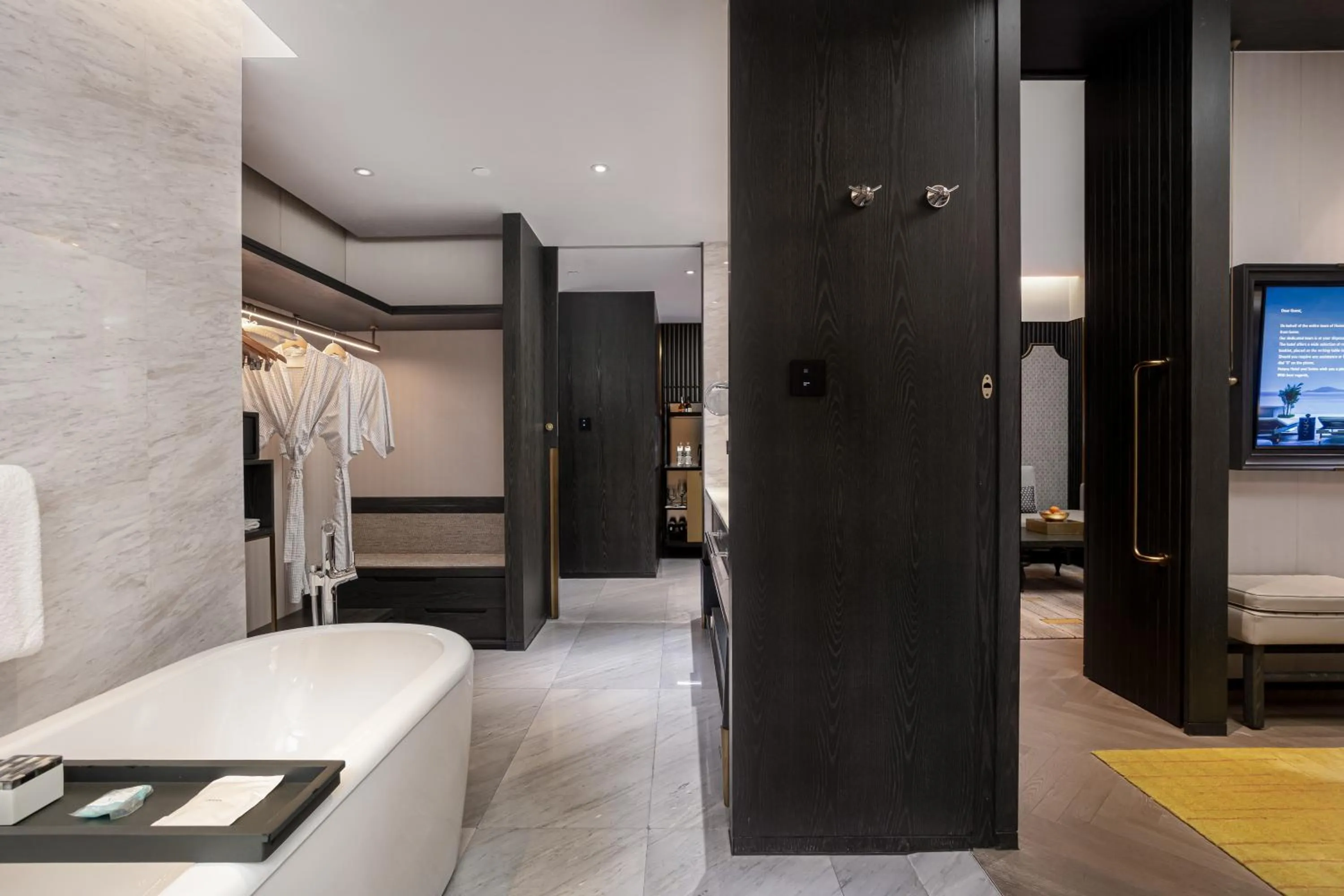 Bed in Hoiana Hotel & Suites