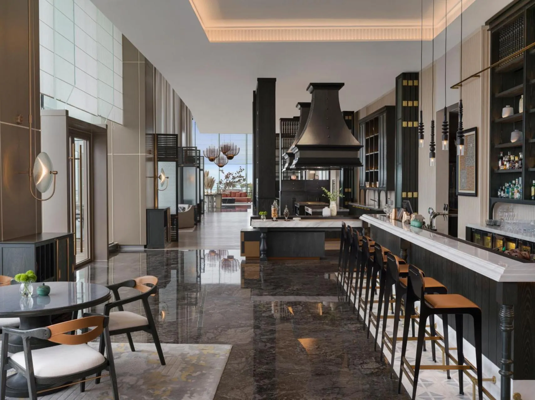 Restaurant/places to eat in Hoiana Hotel & Suites