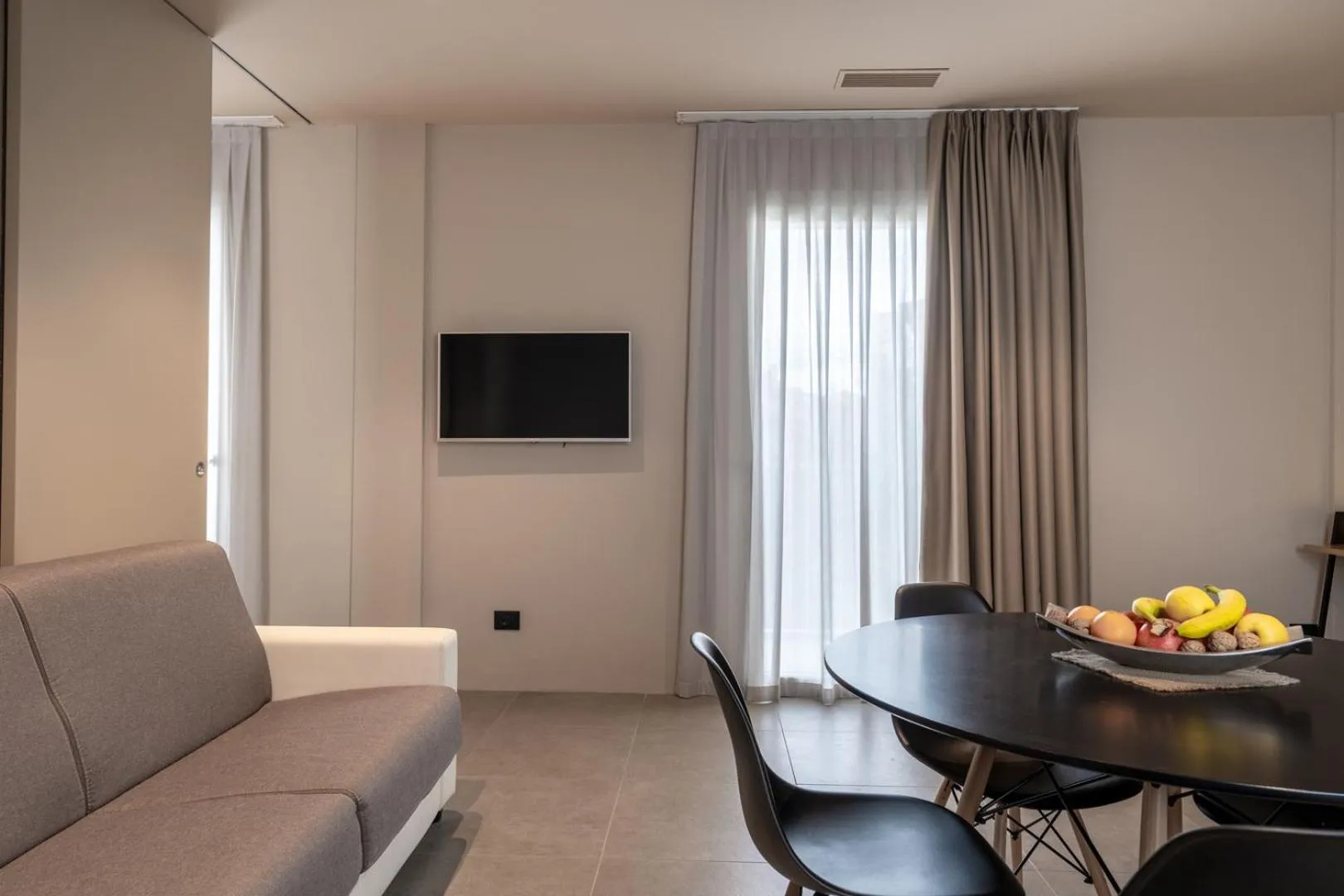 TV and multimedia in Amare Suite & Apartments